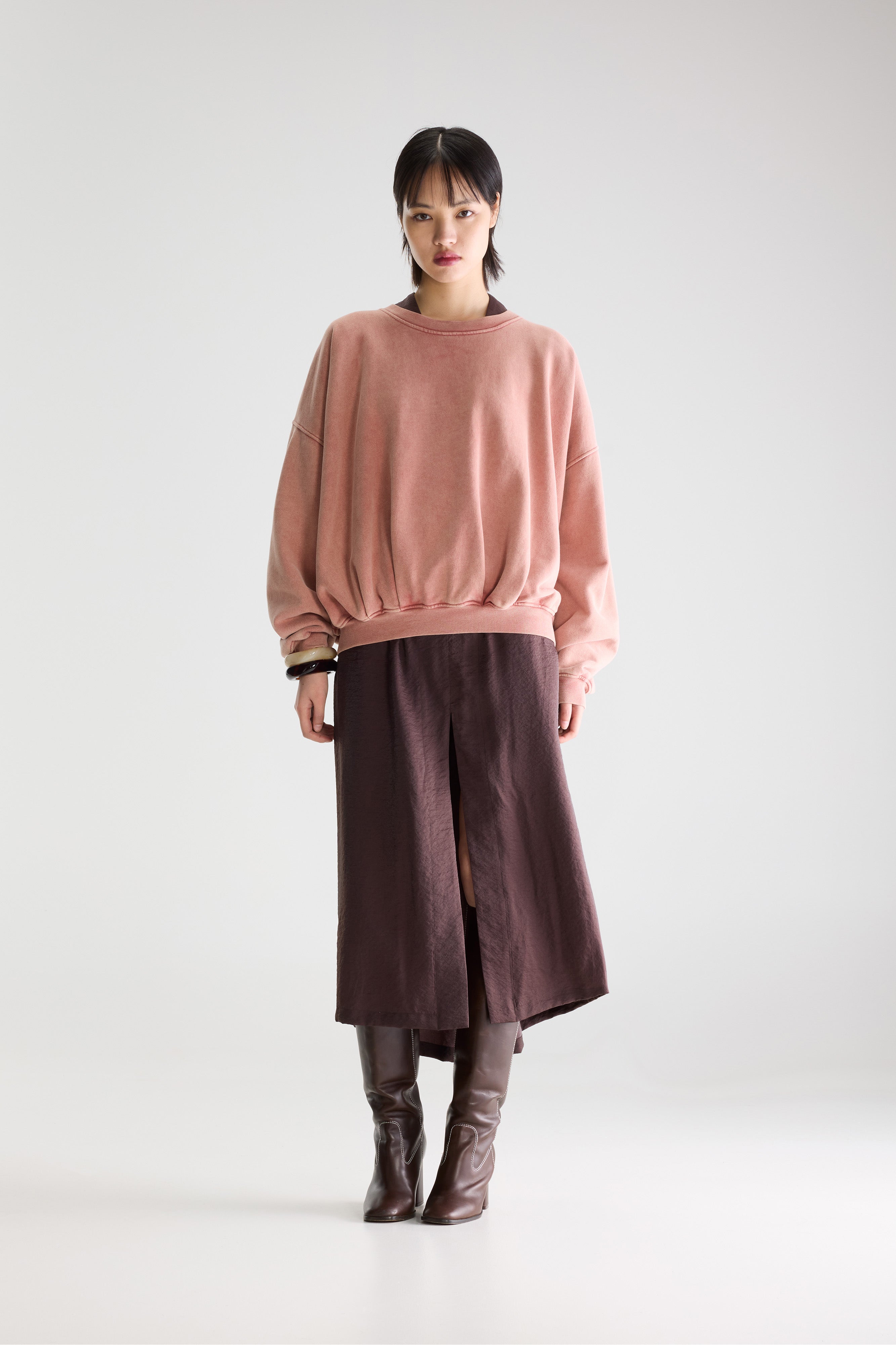 Finko short sweatshirt (261 / W / ETRUSCAN RED)