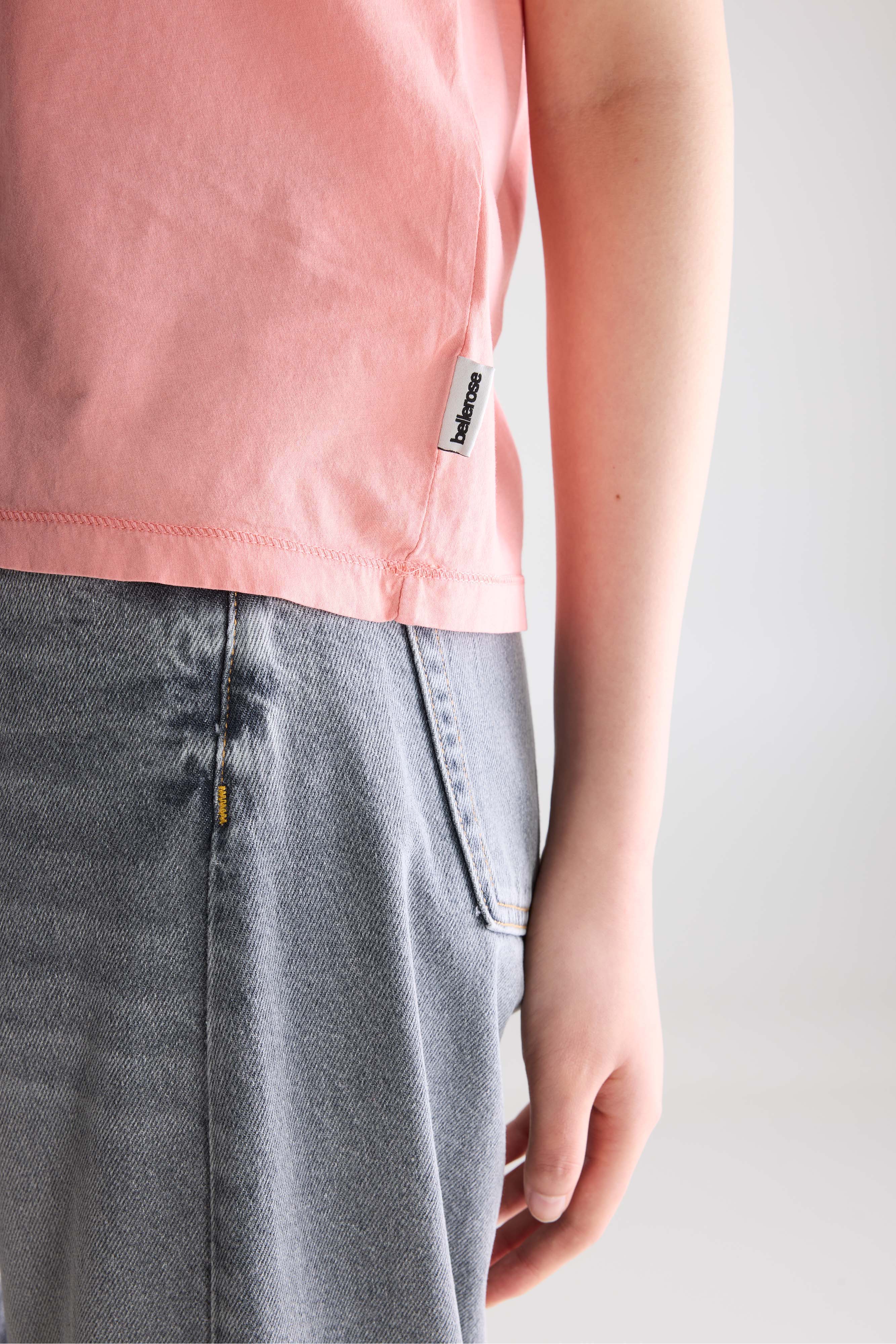 Falde sleeveless t-shirt (261 / W / AZALEE)