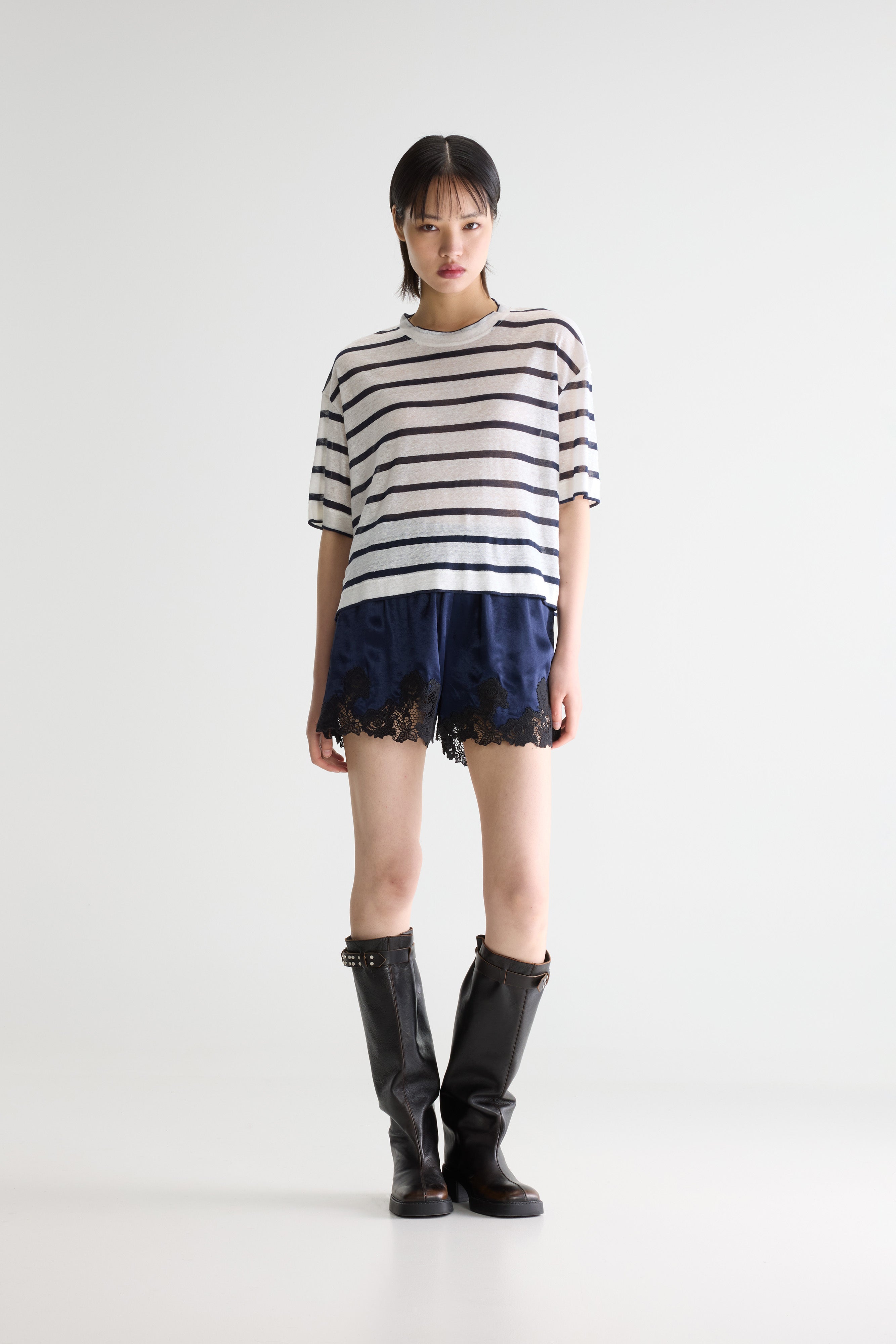 Vydel short-sleeve t-shirt (261 / W / STRIPE B)