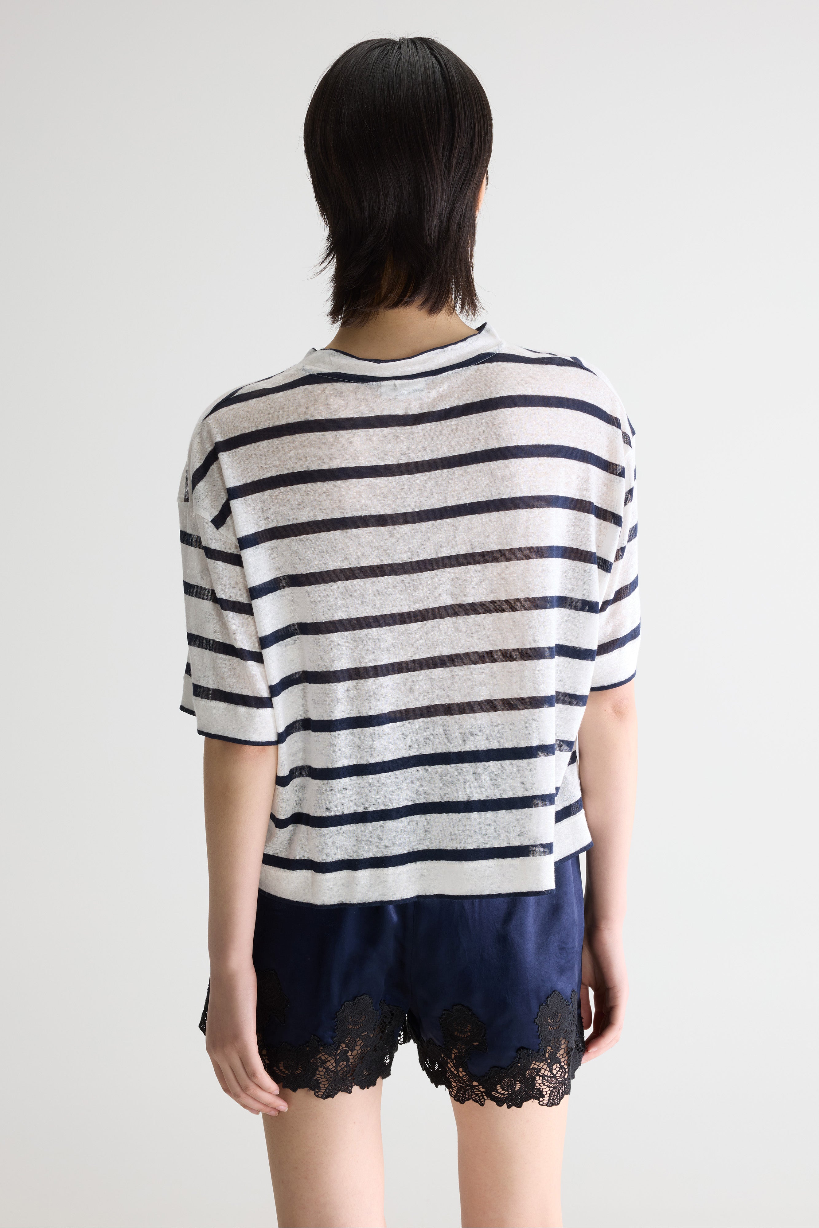 Vydel short-sleeve t-shirt (261 / W / STRIPE B)