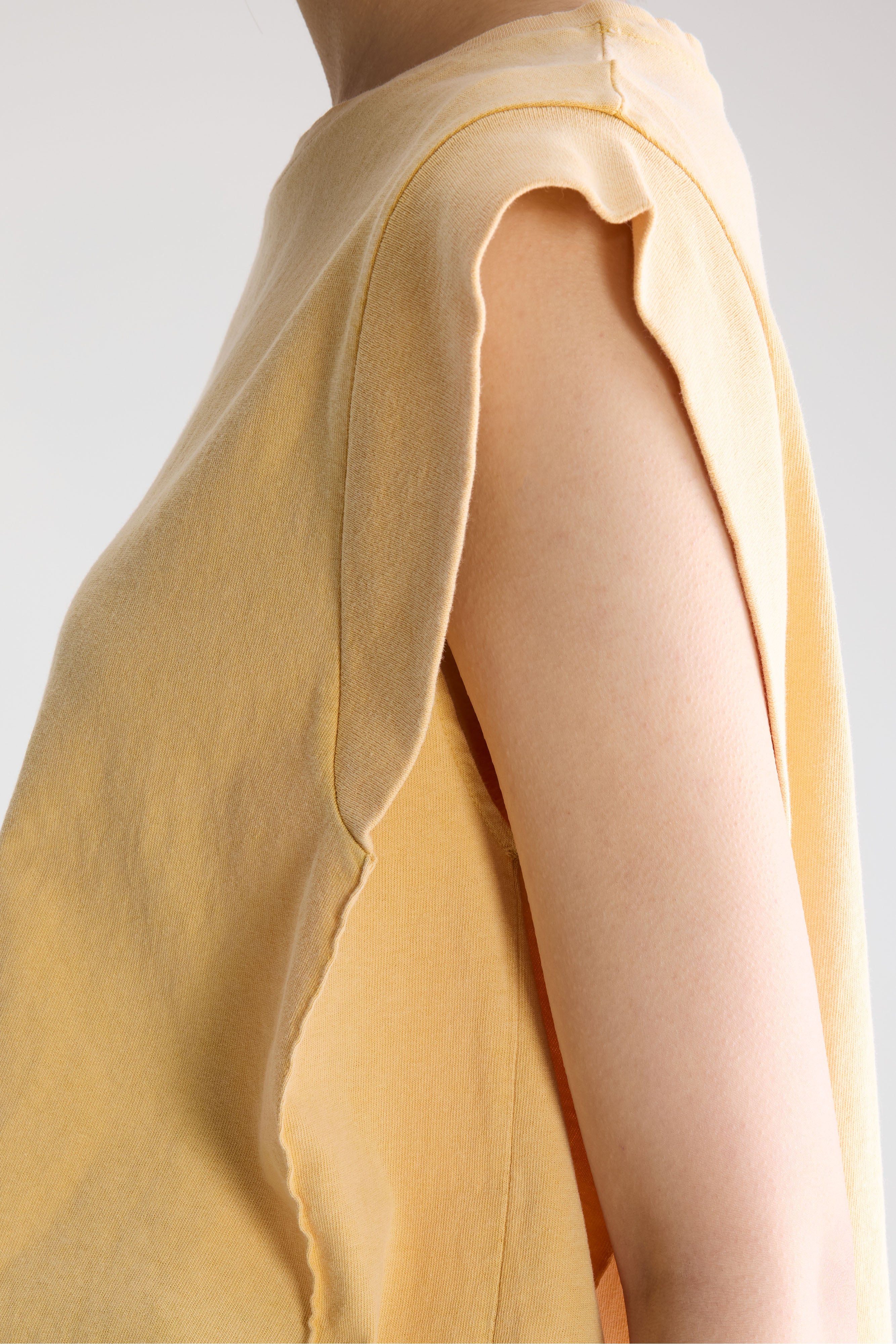 T-shirt sans manches Vruno (261 / W / SUNLIGHT)