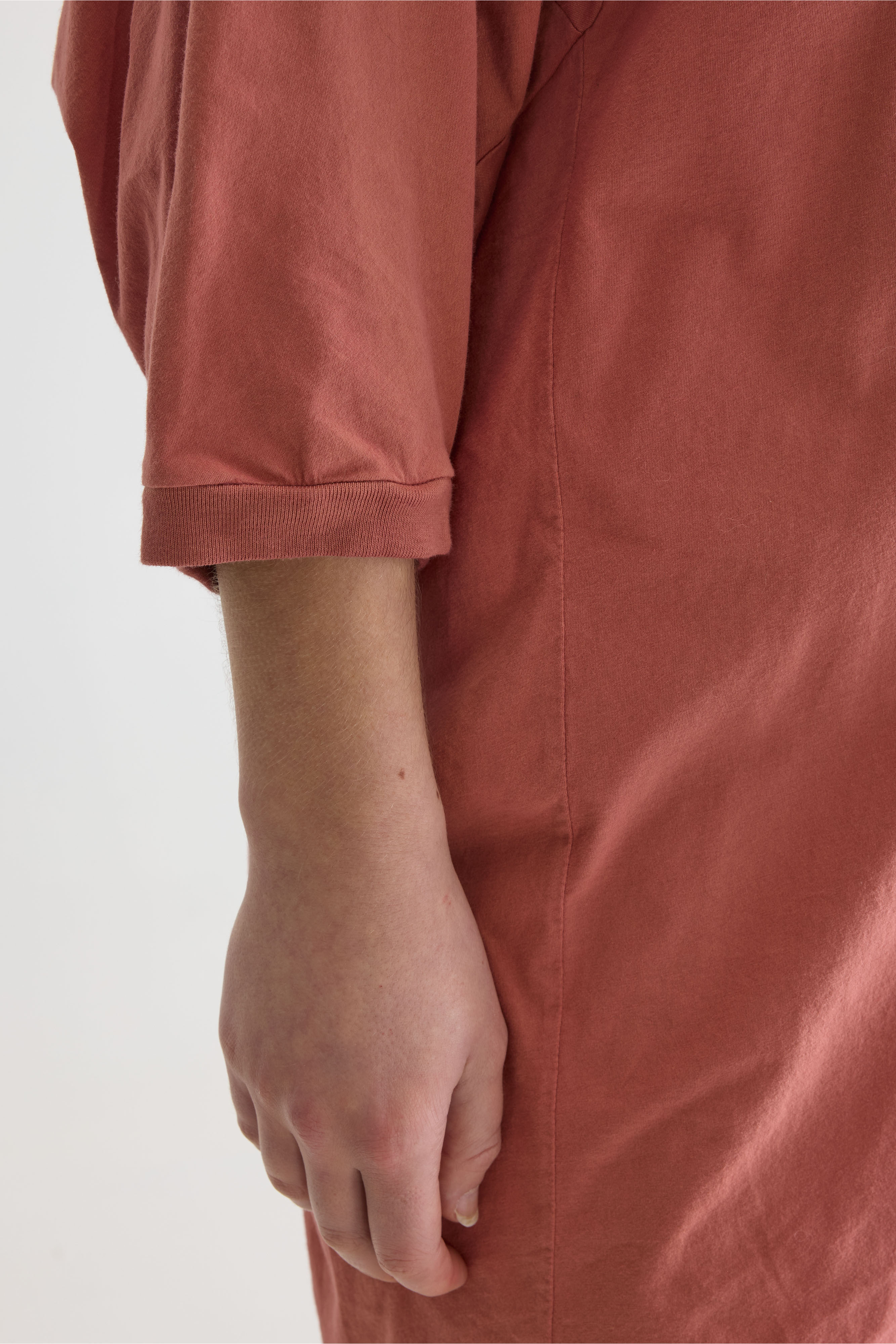 Fede t-shirt dress (261 / W / ETRUSCAN RED)
