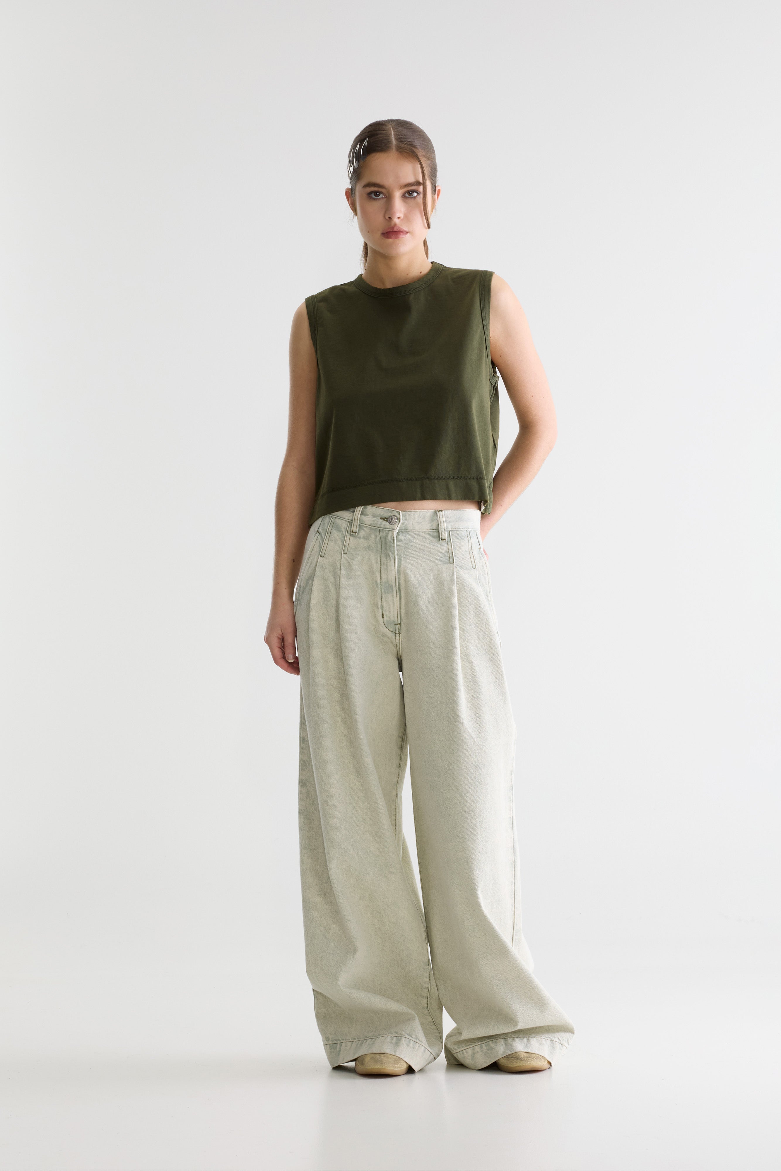 Cuare regular tank top (261 / W / MOSS)