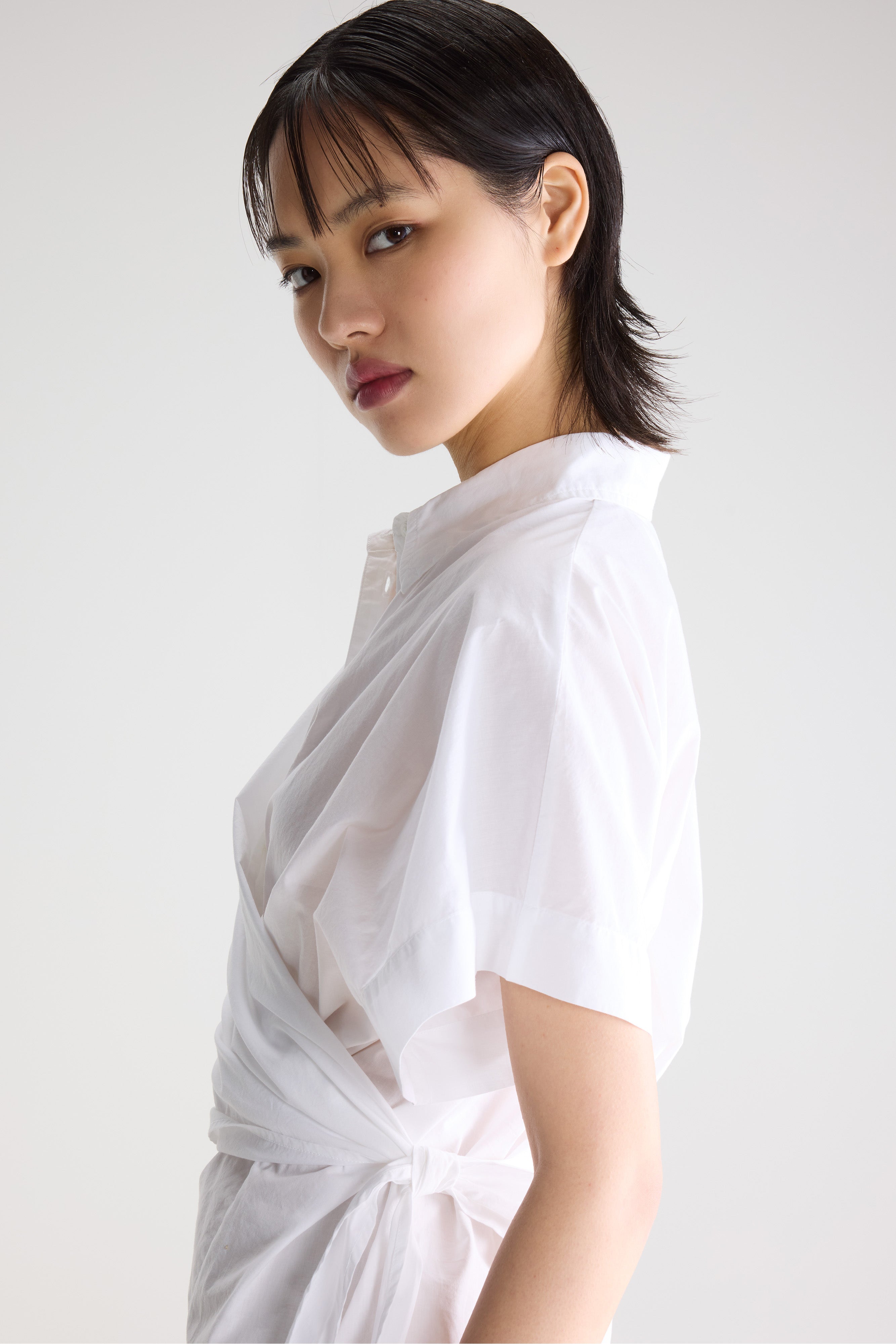 Coral tie-up blouse (261 / W / WHITE)