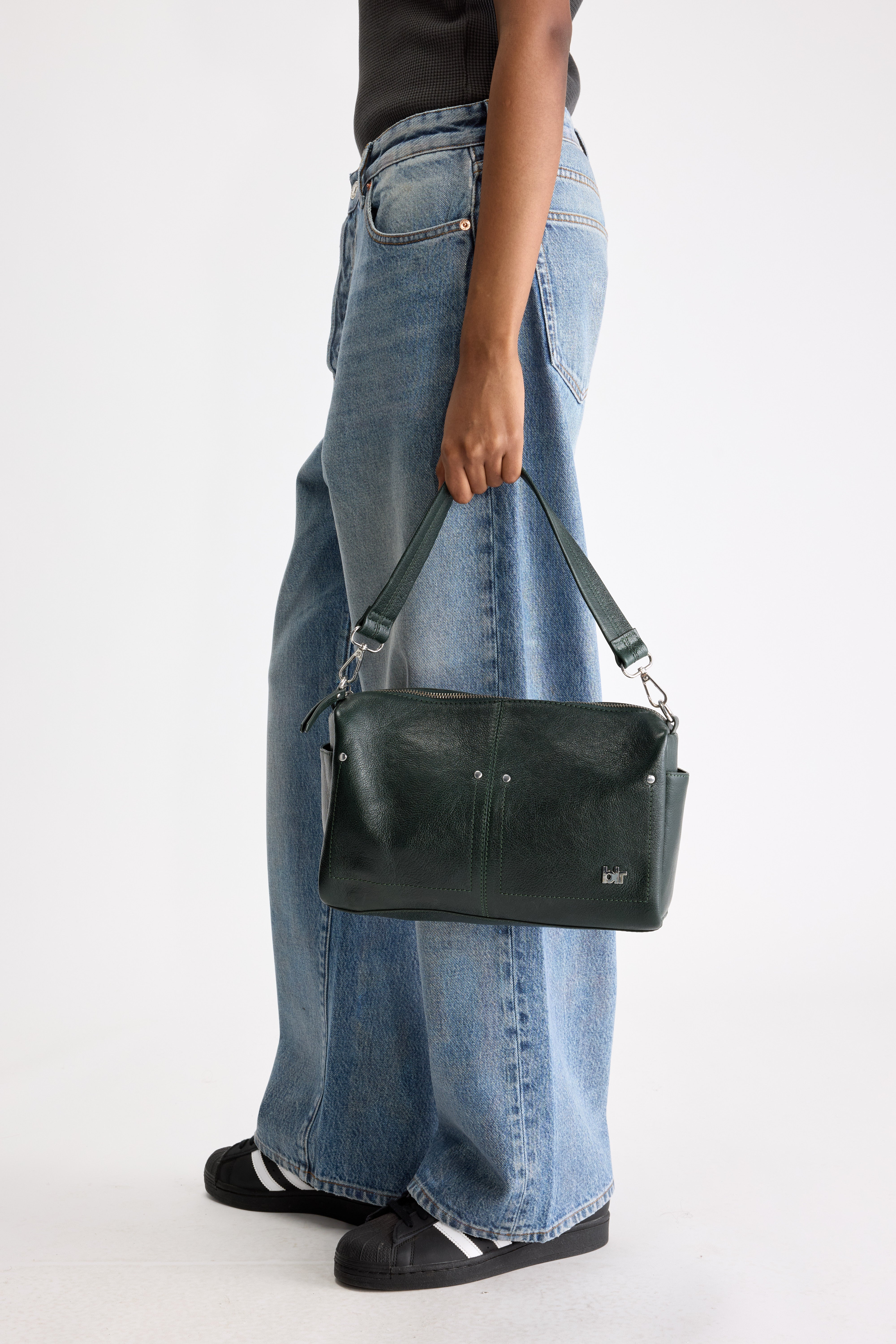 Duol leather handbag (261 / W / BOTTLE)