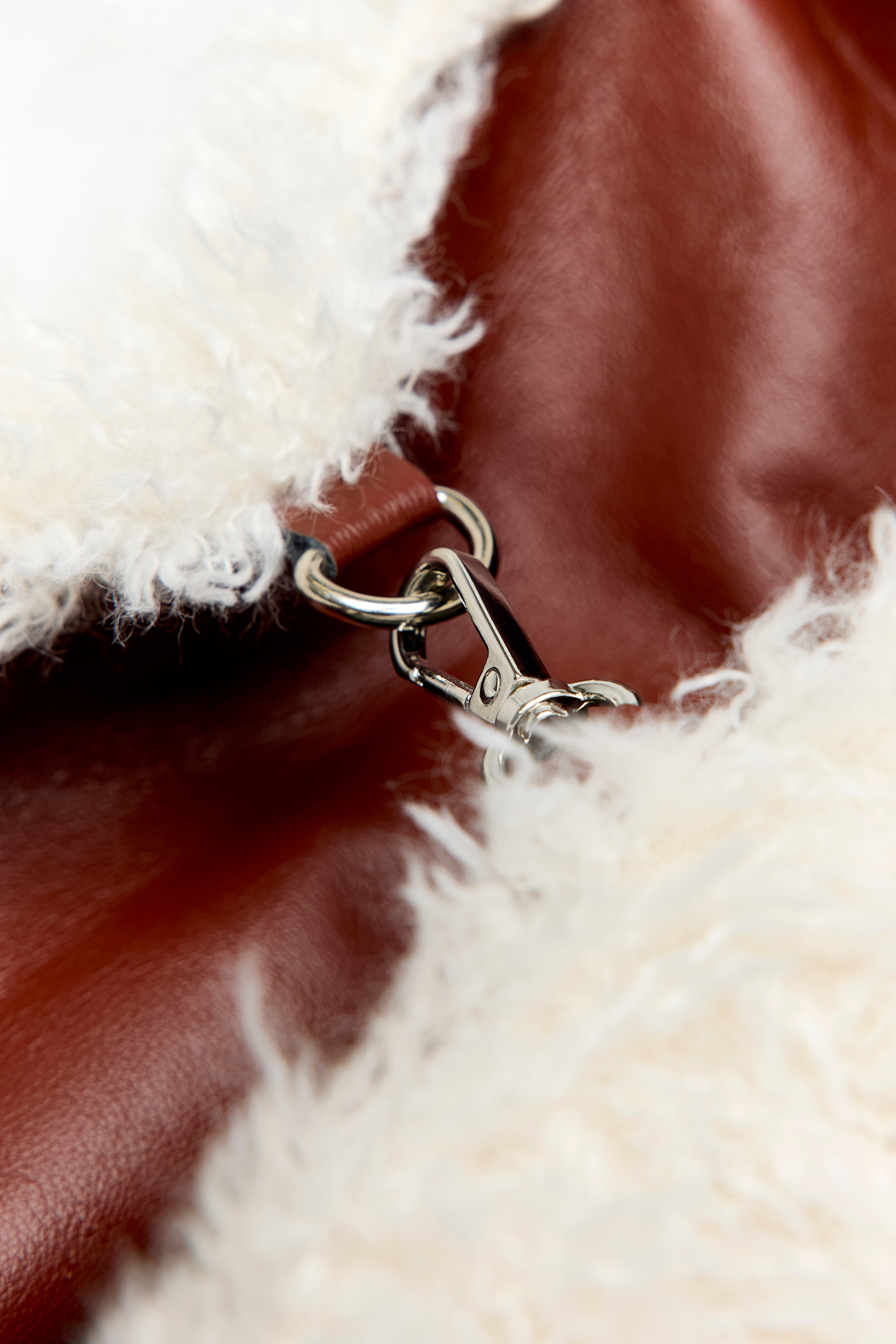 Helado shoulder bag (261 / W / LOTUS)