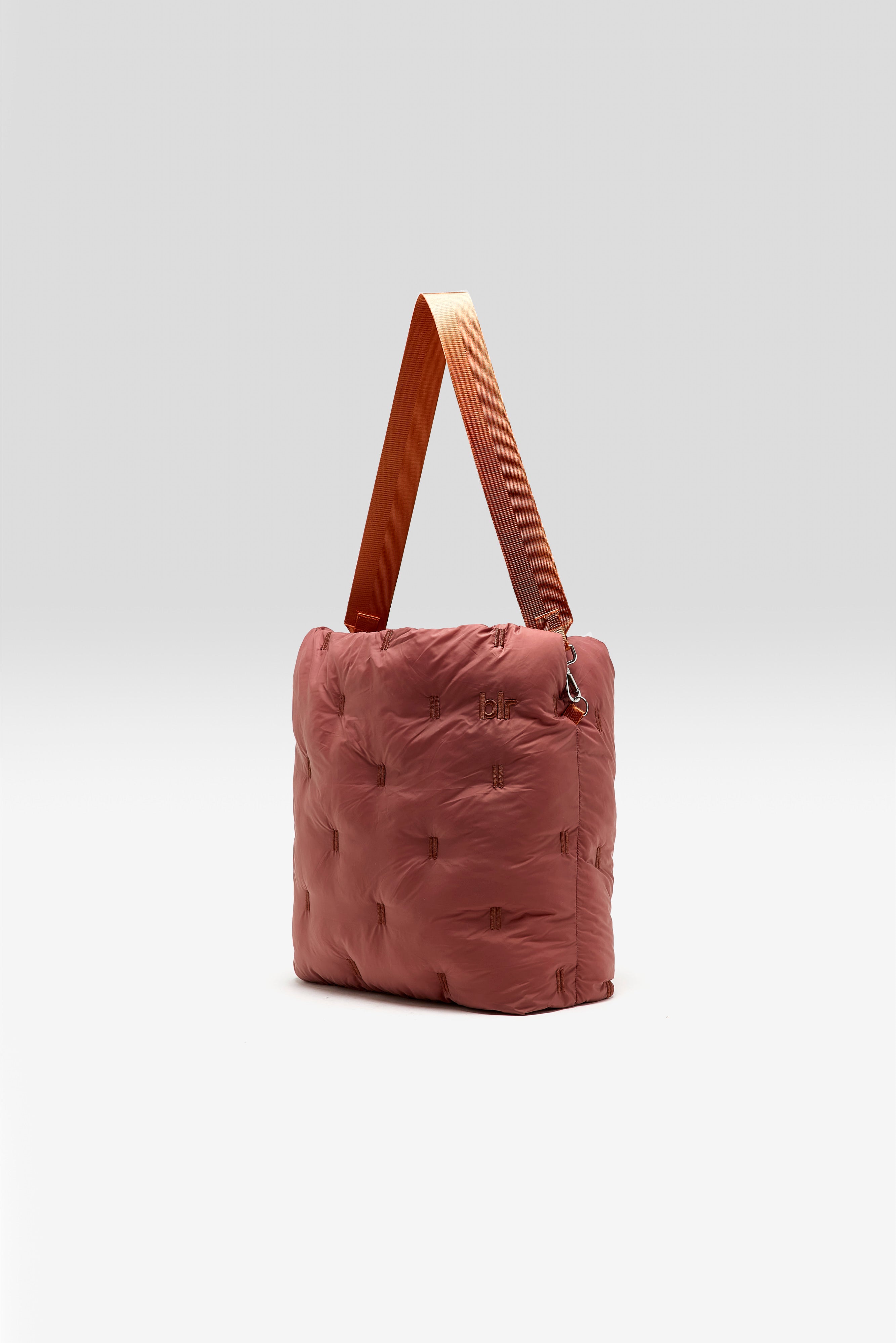 Helart shoulder bag (261 / W / MAHOGANY)