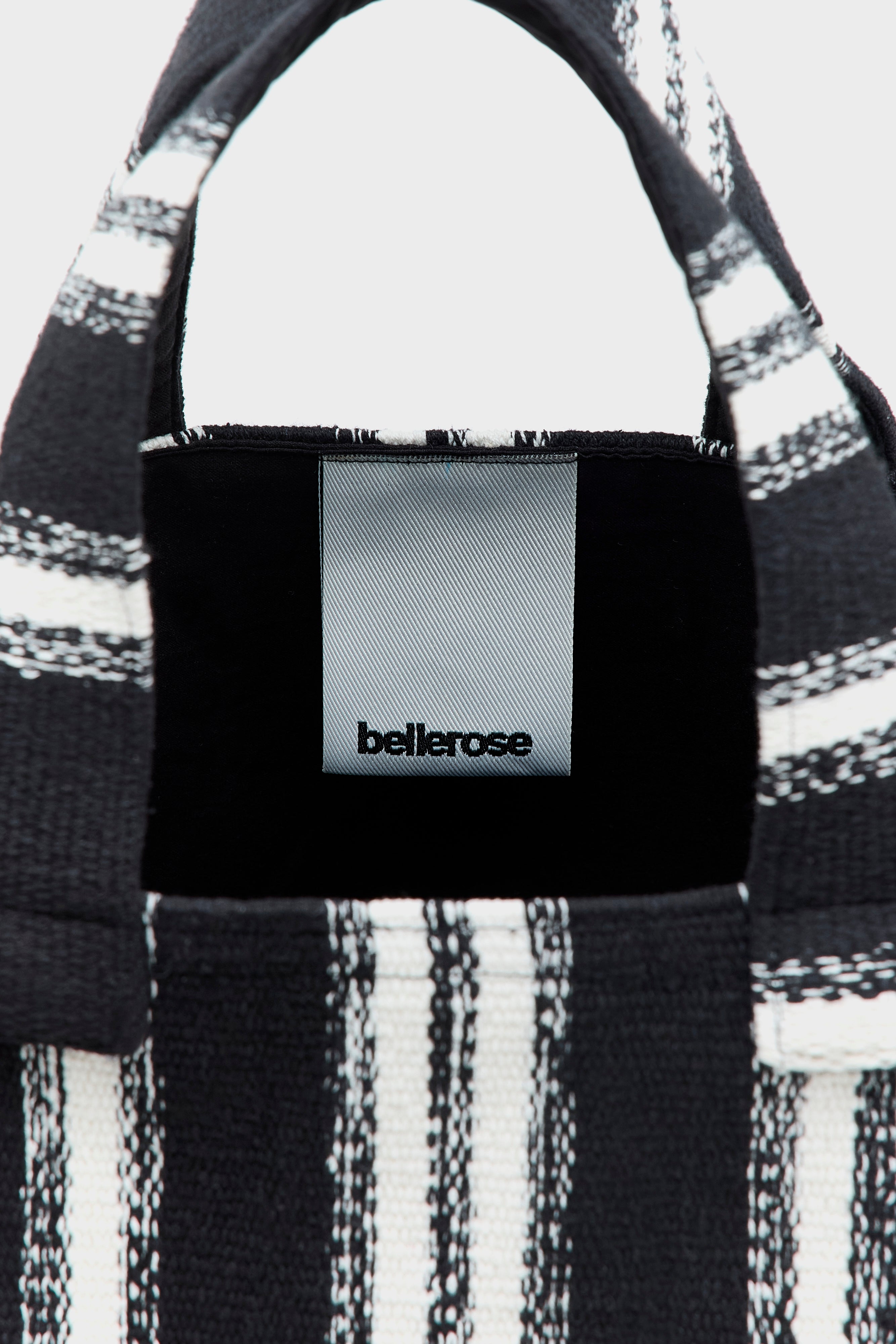 Ibox handbag (261 / W / STRIPE A)