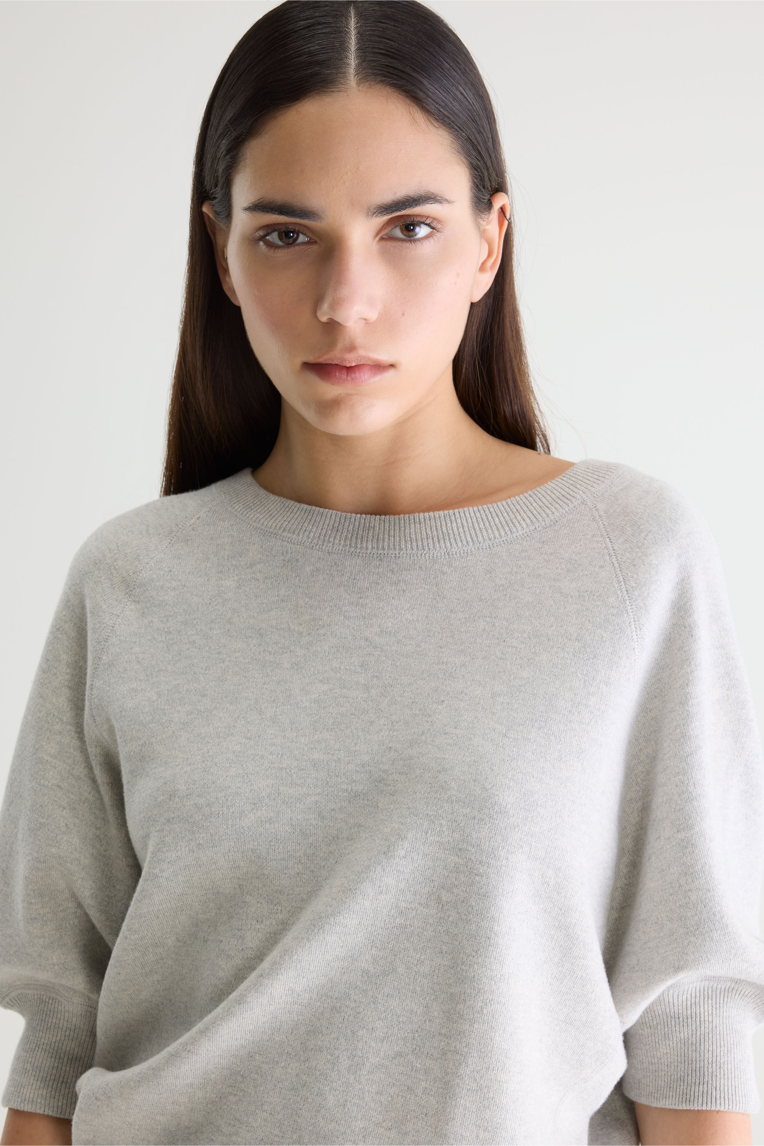 Anglet crewneck sweater (261 / W / OYSTER)