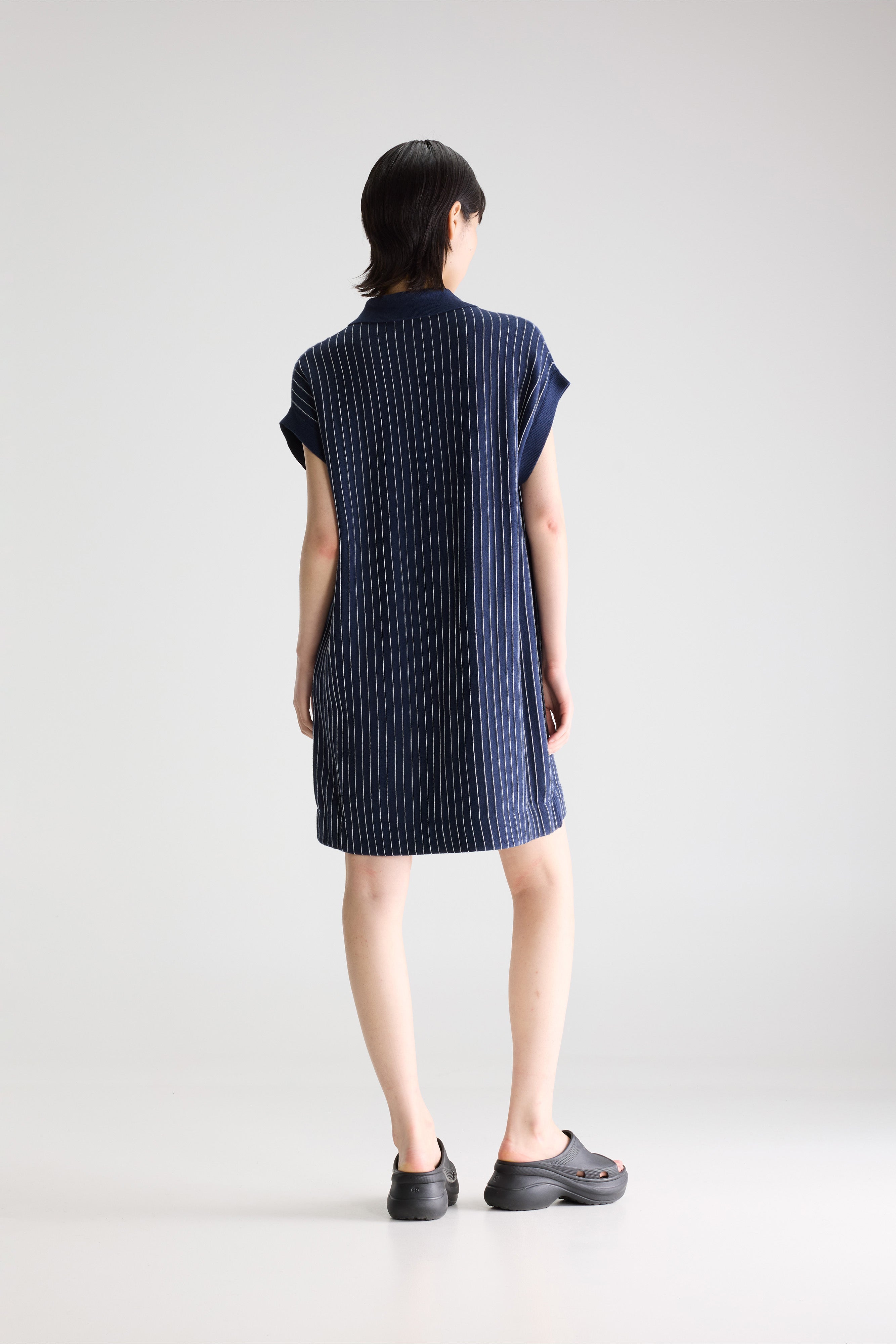 Gemro sleeveless knitted dress (261 / W / PARKER)