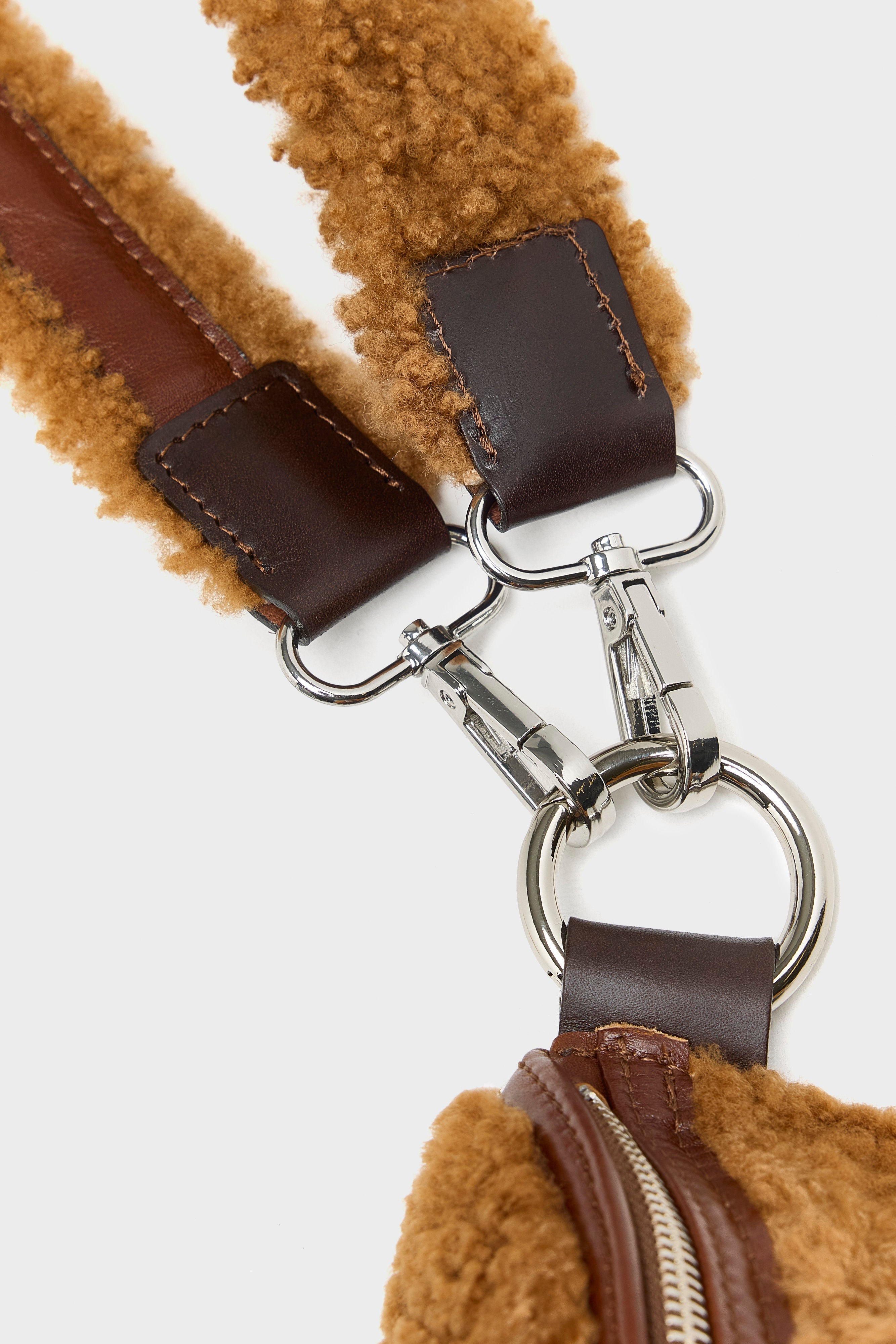 Rosie sling bag (262 / W / PECAN)