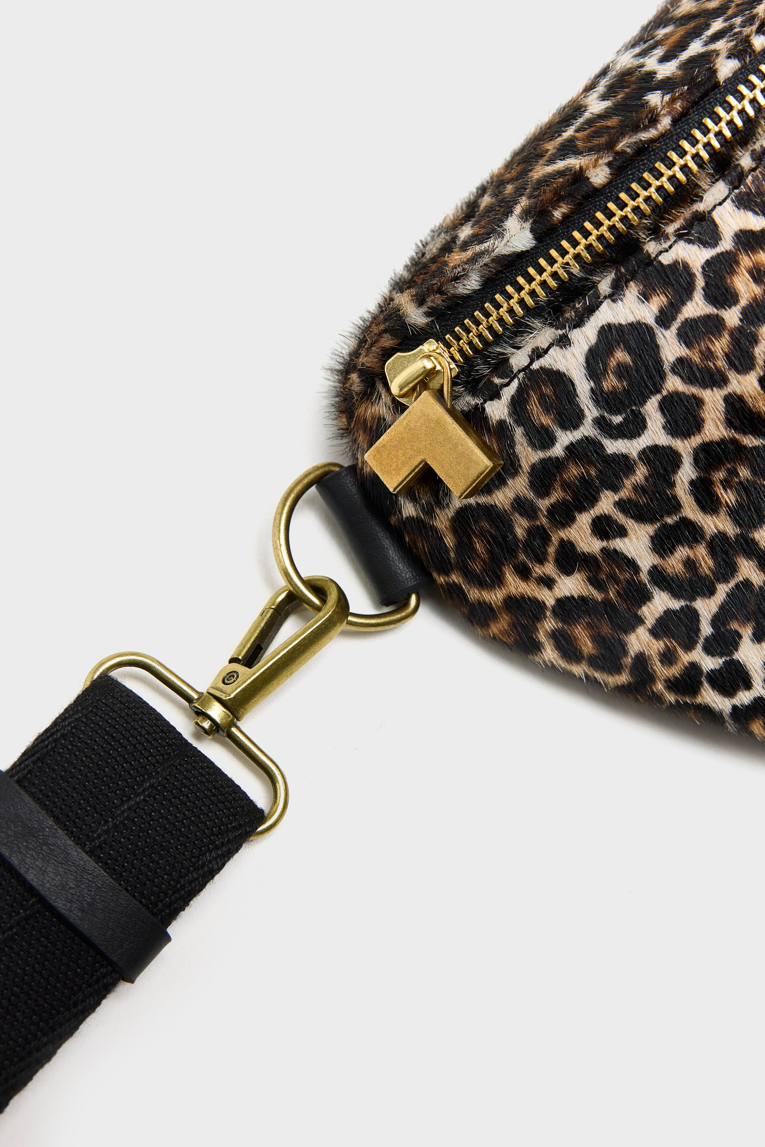 Souply sling bag met luipaardprint (262 / W / DISPLAY A)