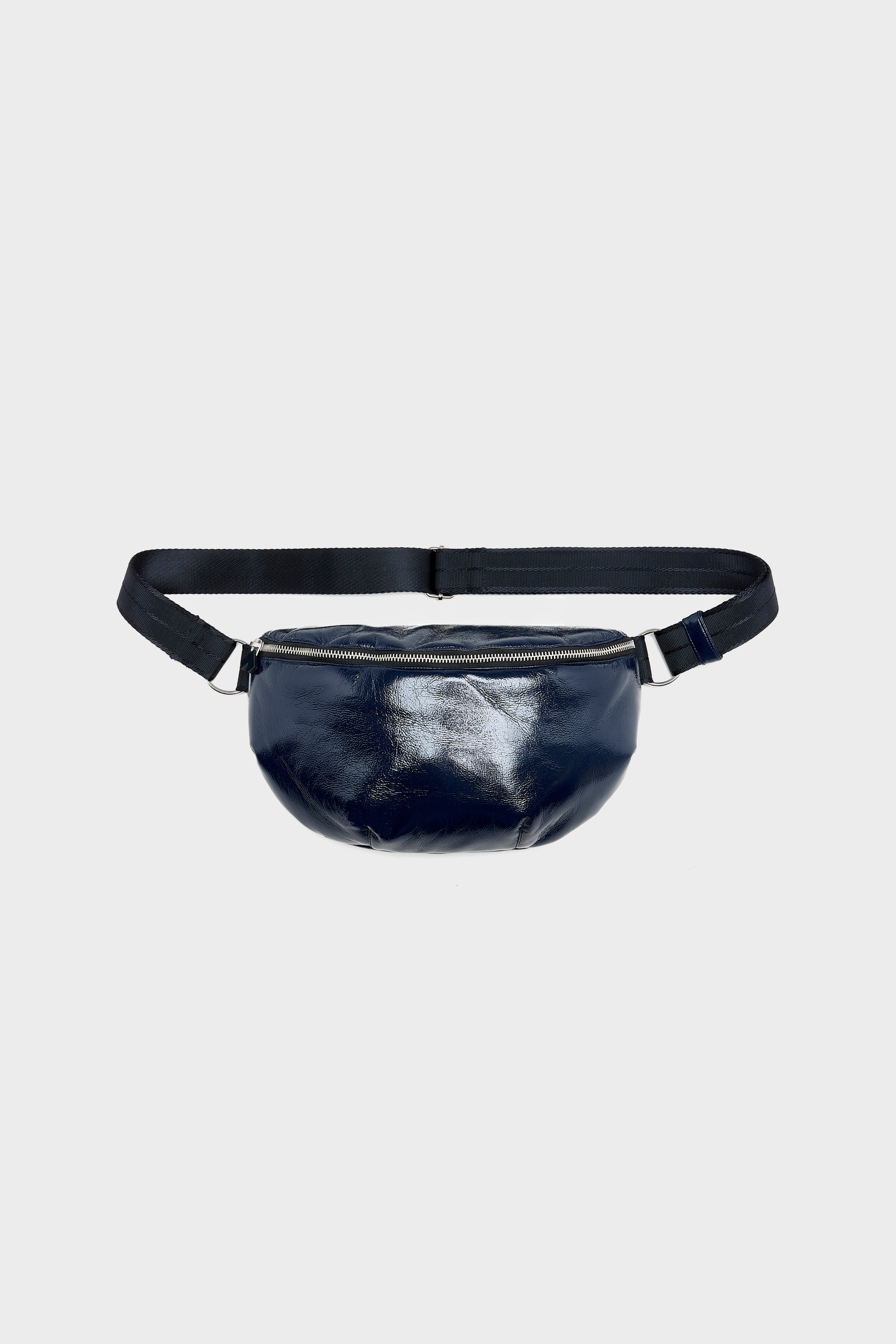 Hosie sling bag (262 / W / CAPTAIN)