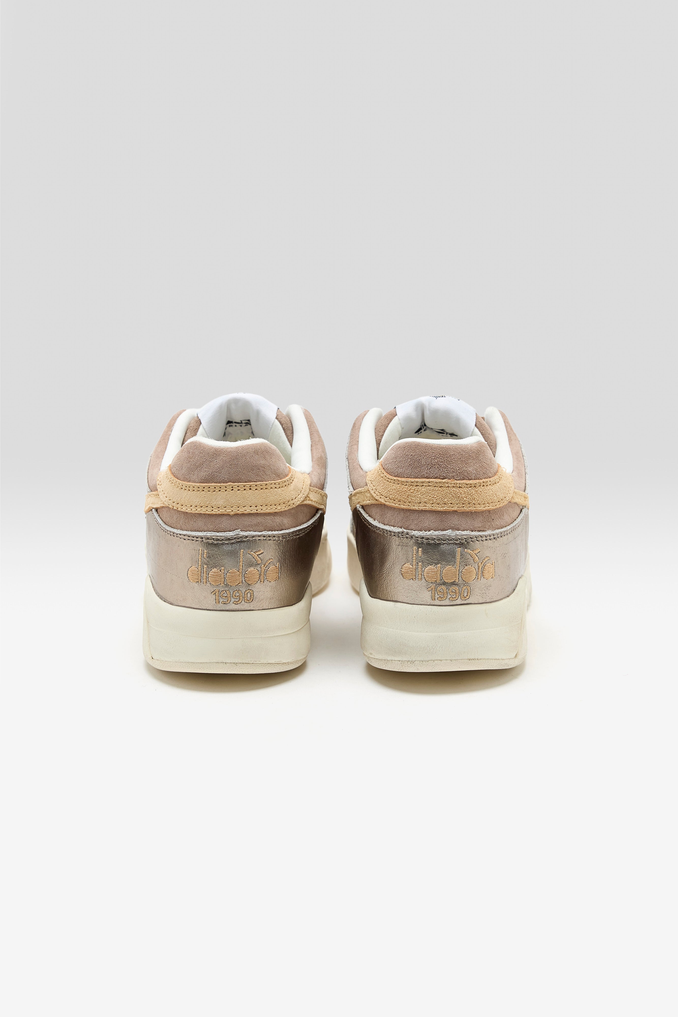 B.560 Metal S Used for Women (252 / W / BROWN)