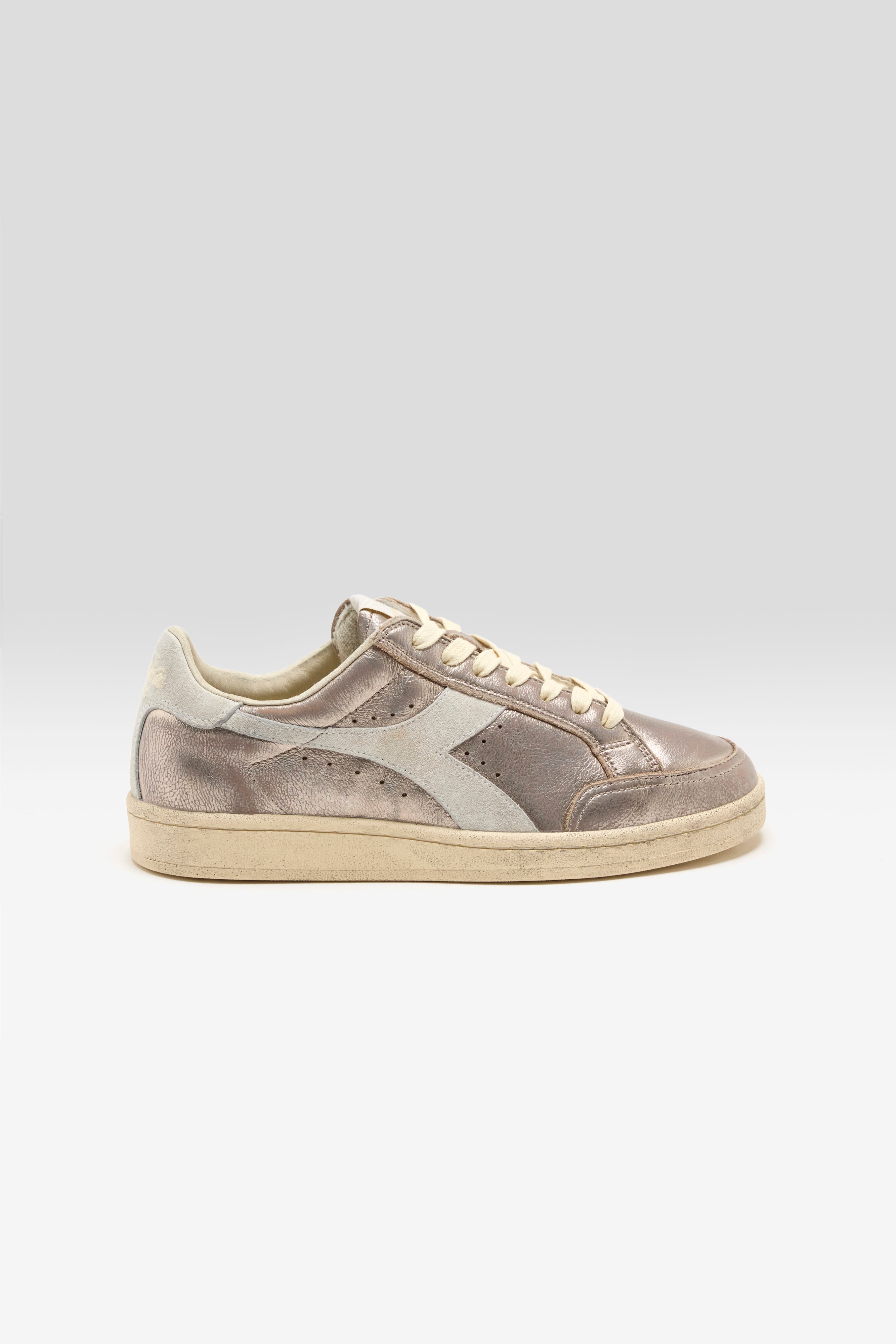 Prestige Metal Used For Women For Women | Bellerose