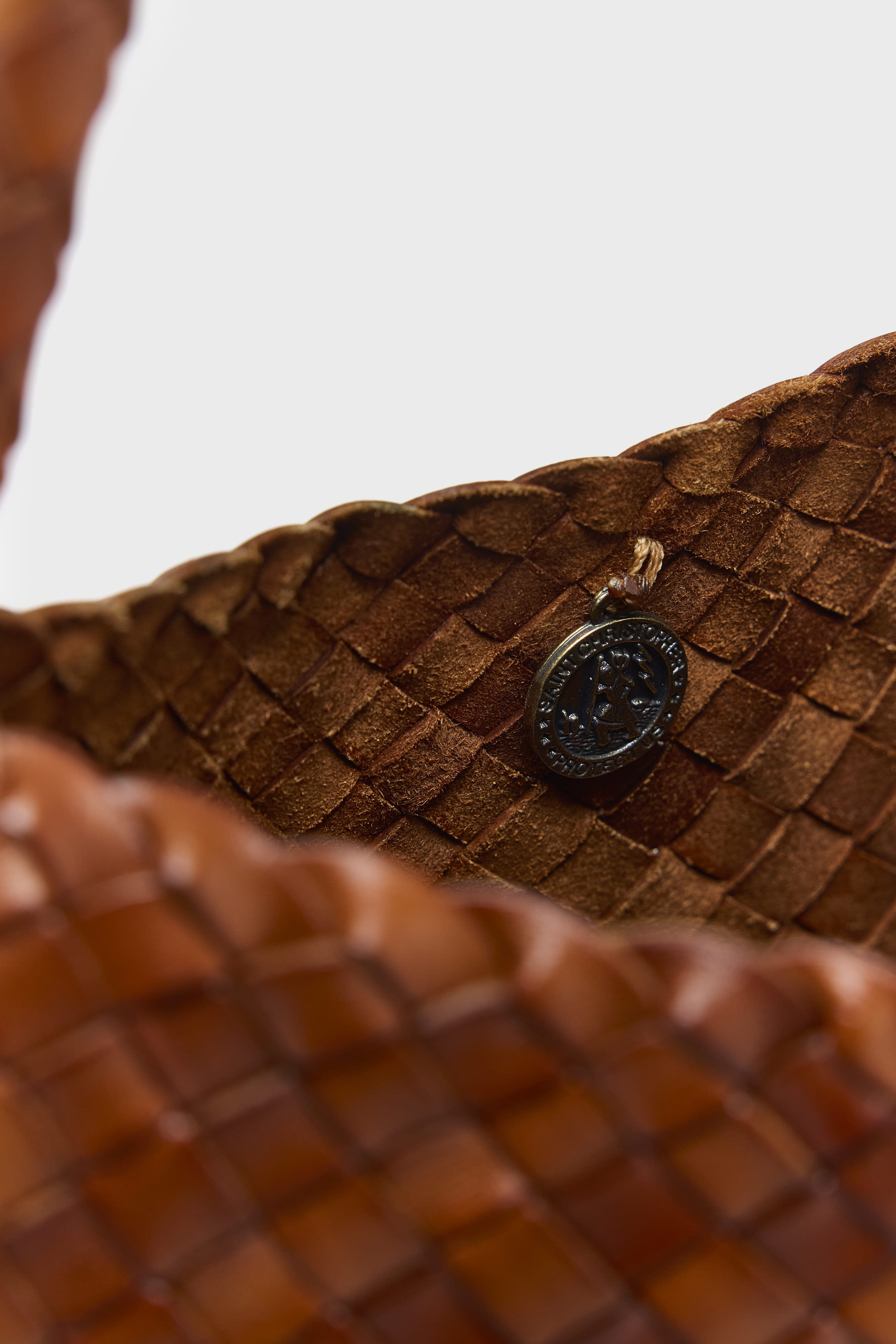 Rosanna Woven Leather Bag (252 / W / TAN)