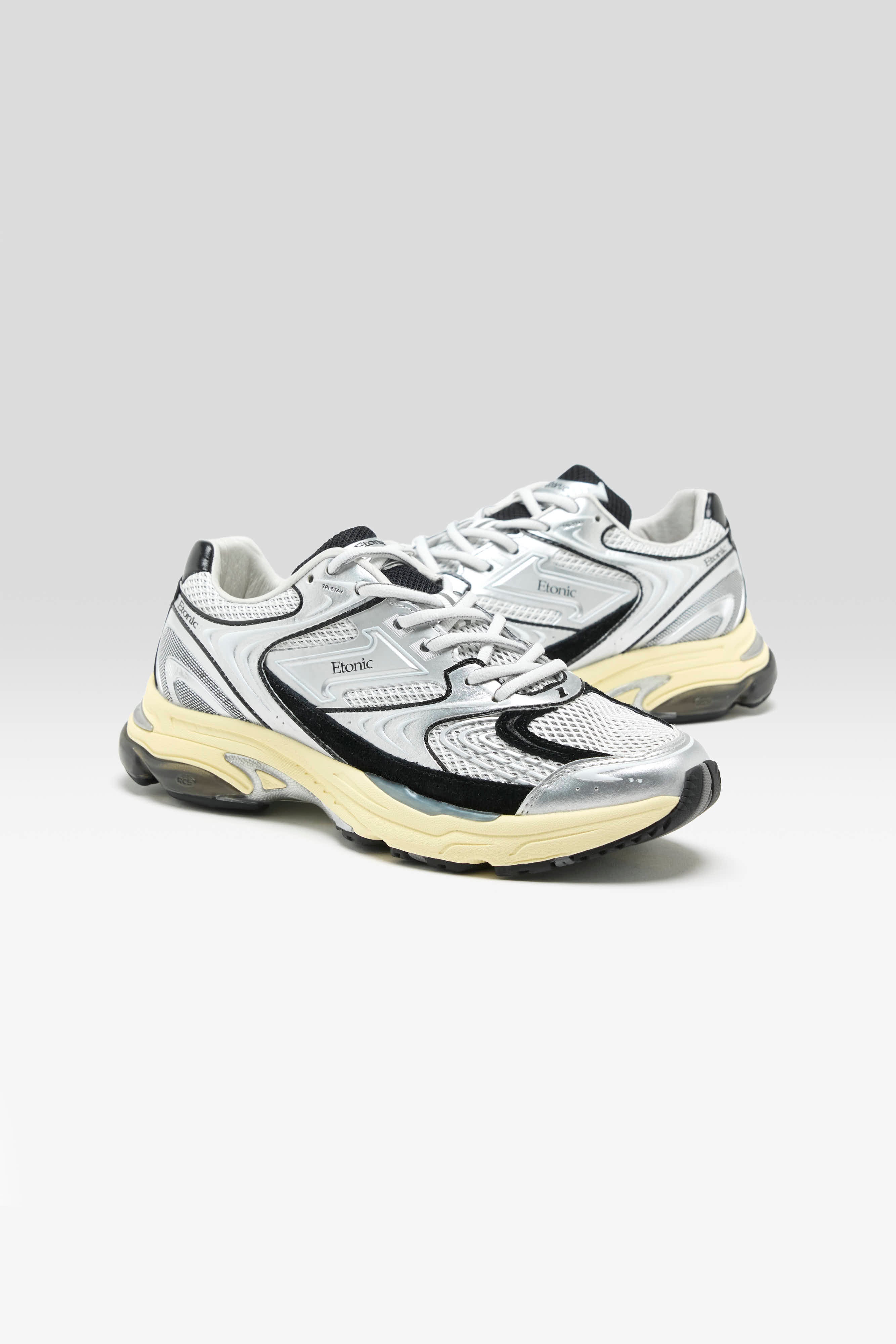 Evolution Metallic for Women (261 / W / BLACK)