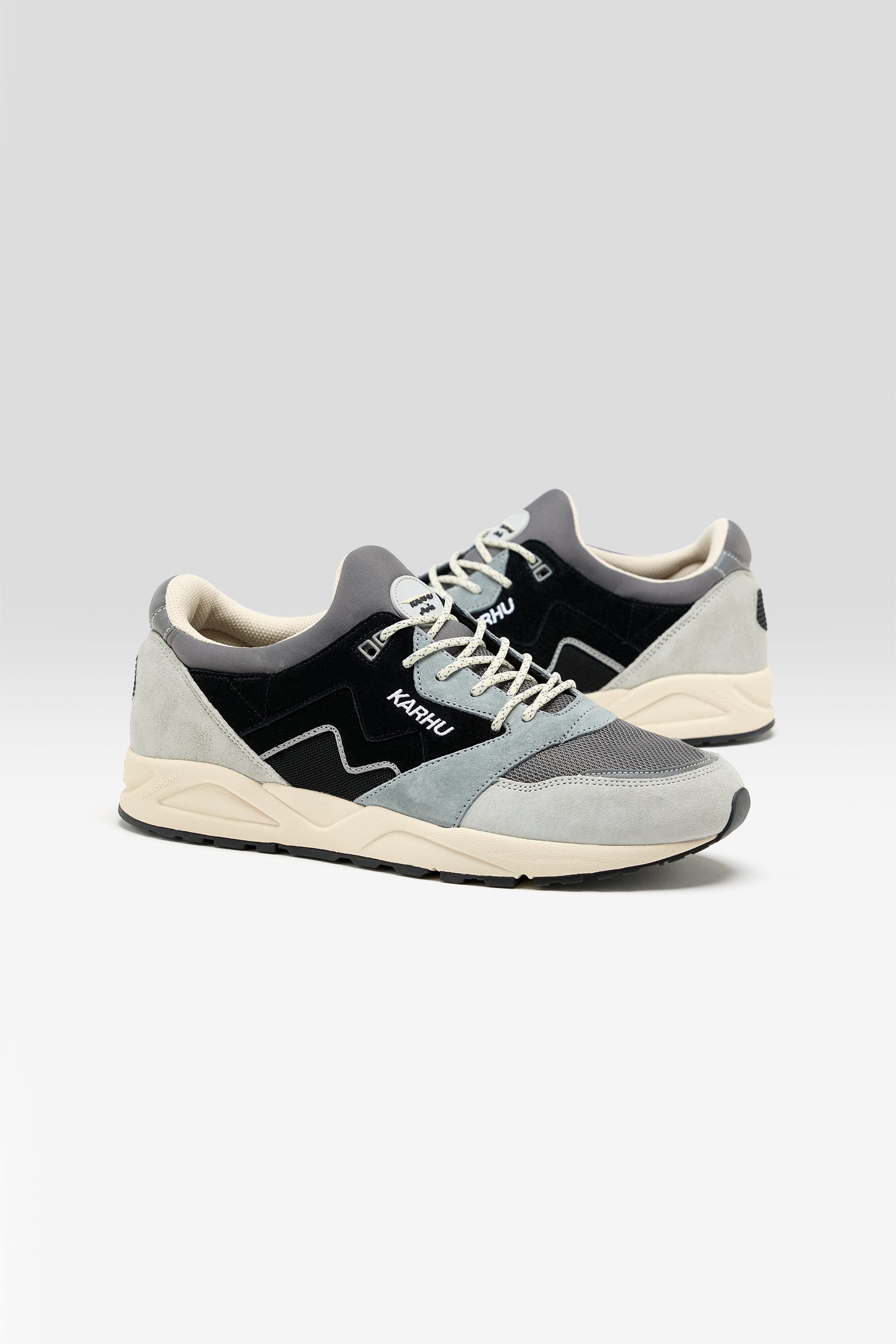 Aria 95 for Men (251 / M / GREY)