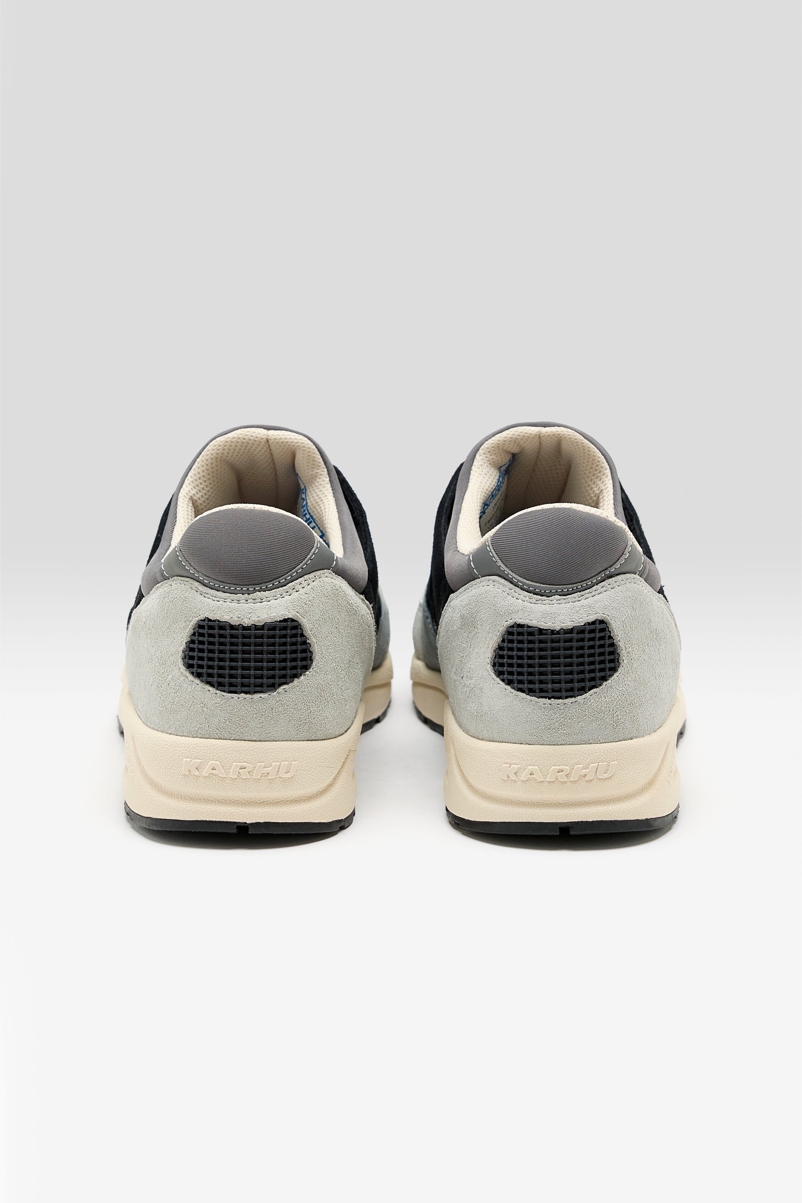 Aria 95 for Men (251 / M / GREY)