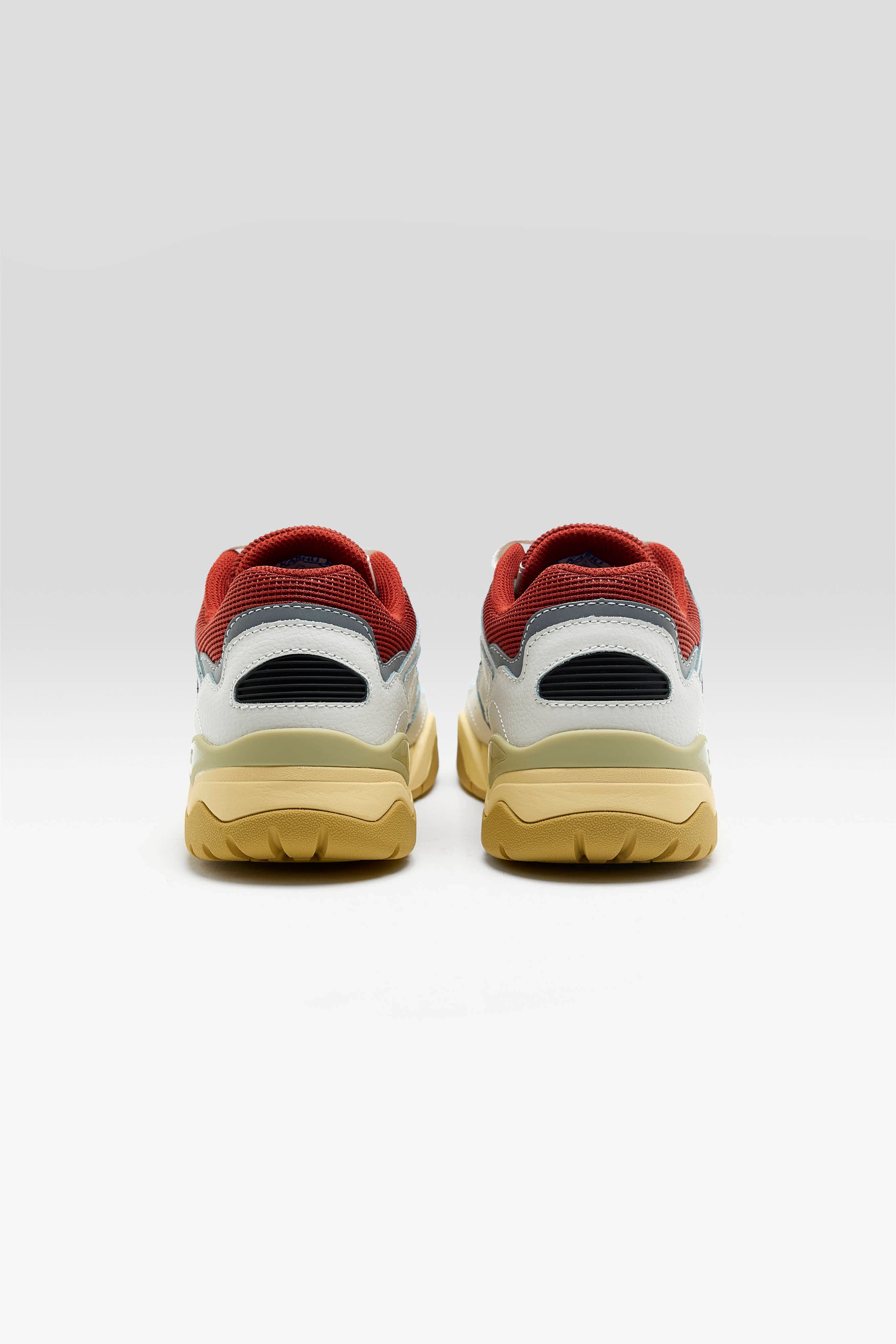 Fusion XT for Women (261 / W / RED)