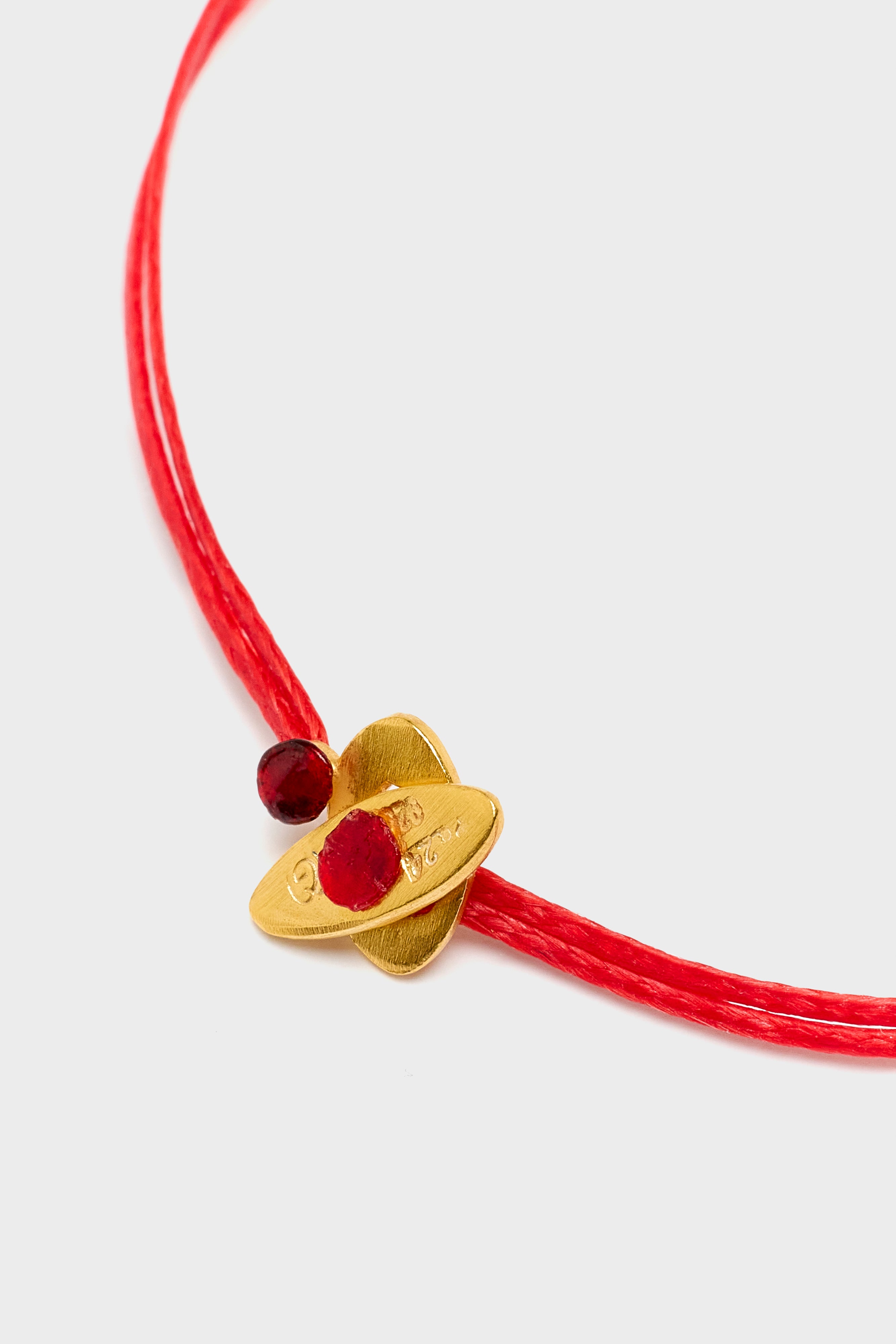 Armband N° 15 (251 / W / RED)