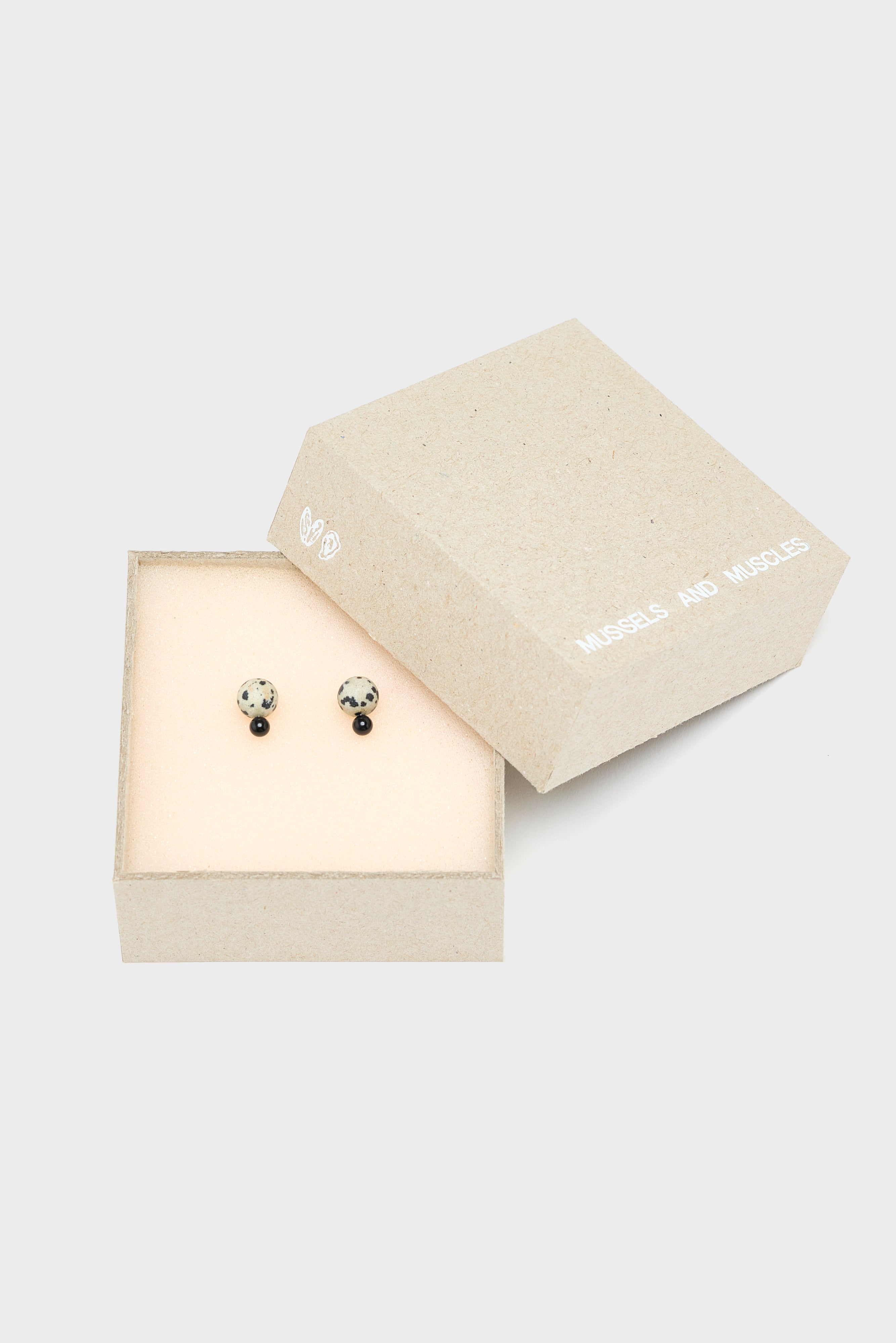 Boucles d'oreilles Glyzinia dalmatienne (252 / W / BEIGE)