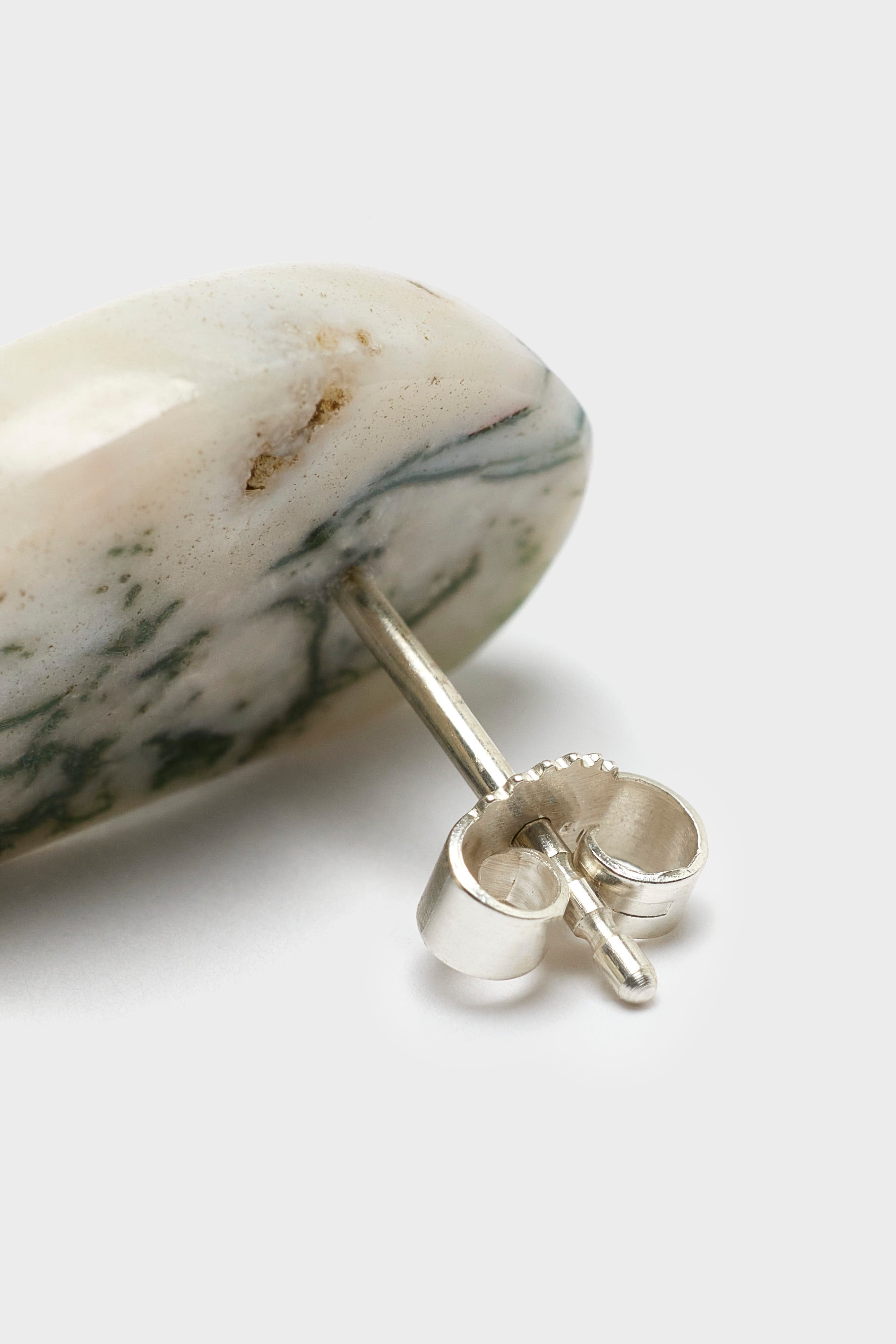 Dendrite Pebble Earrings NO2 (261 / W / BLACK)