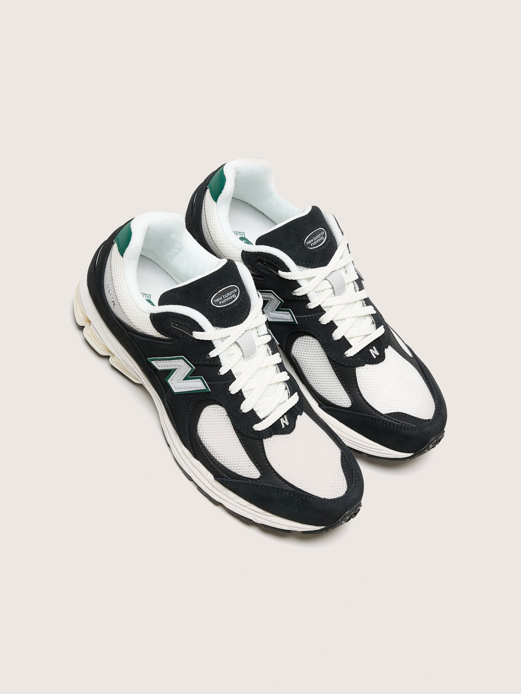 2002R voor heren (242 / M / BLACK)