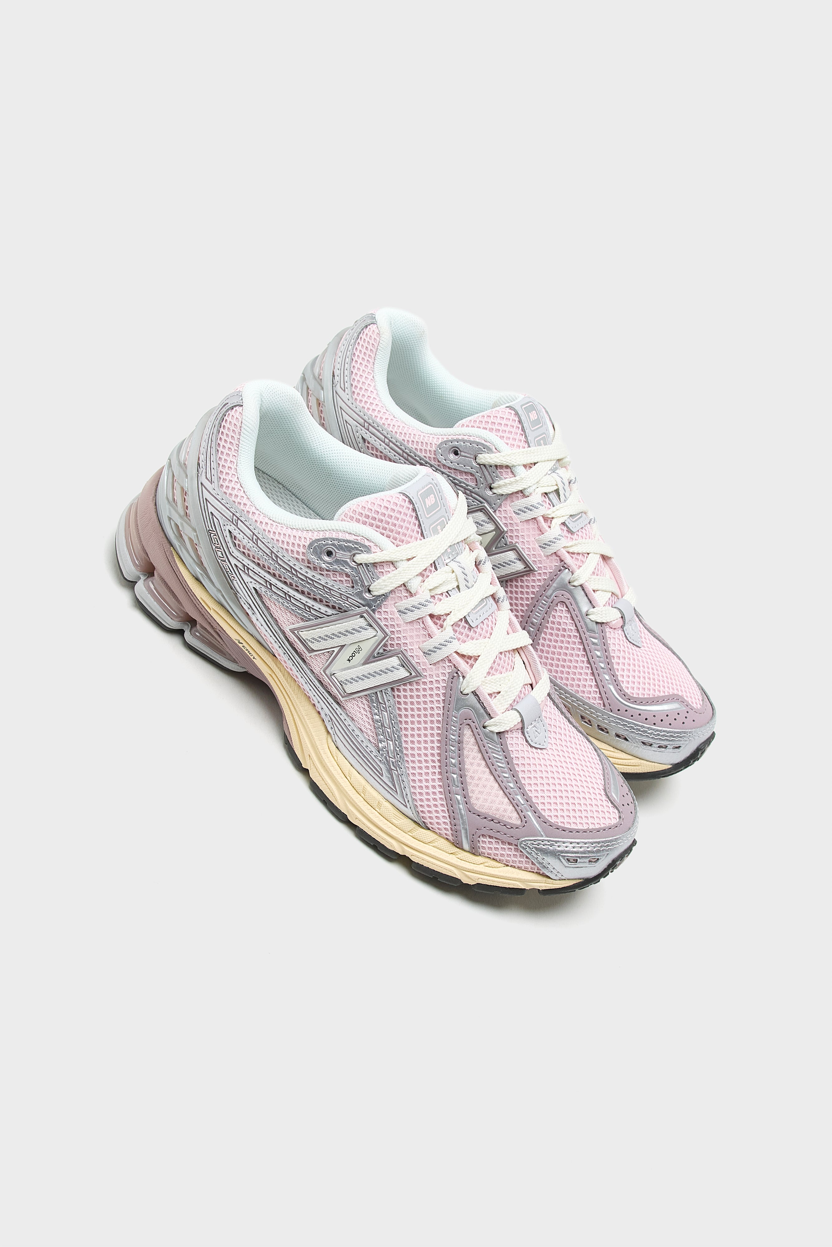 1906R for Women (251 / W / PINK)