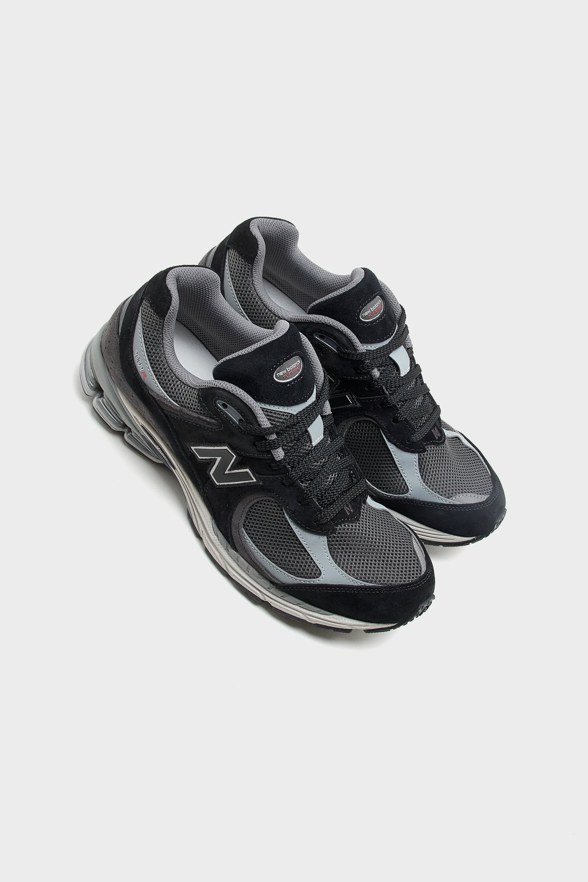 2002R for Men (252 / M / BLACK)