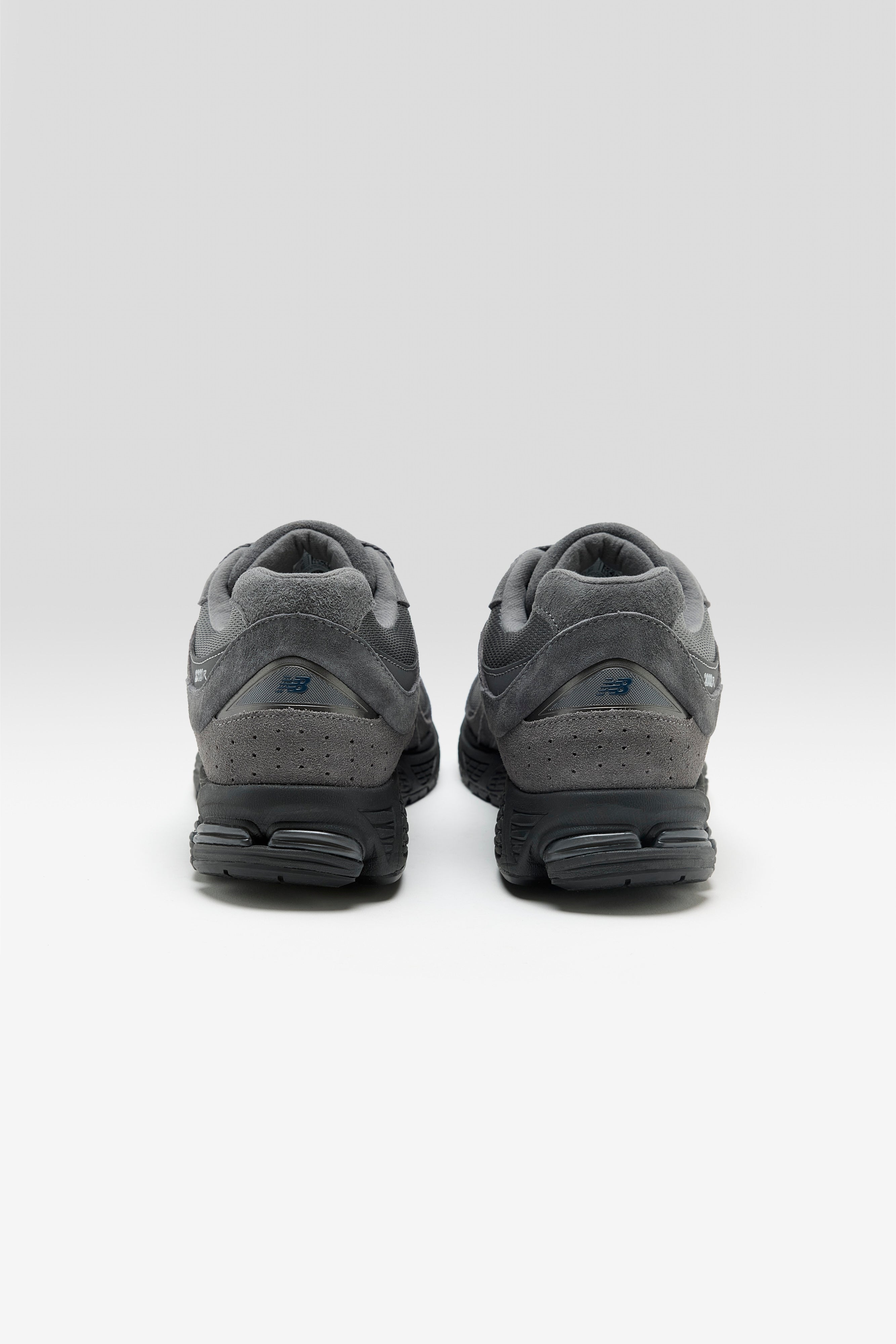 2002R voor heren (252 / M / GREY)