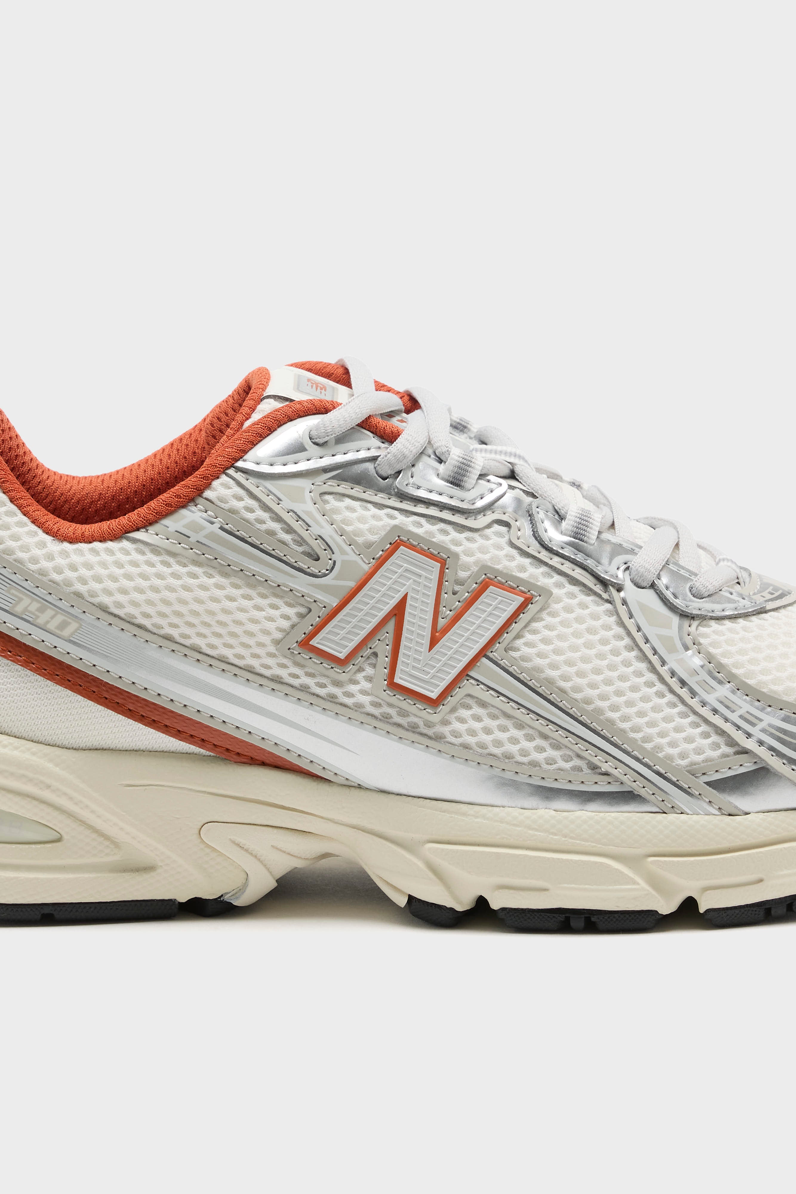 740 for Juniors (261 / B / CINNAMON)