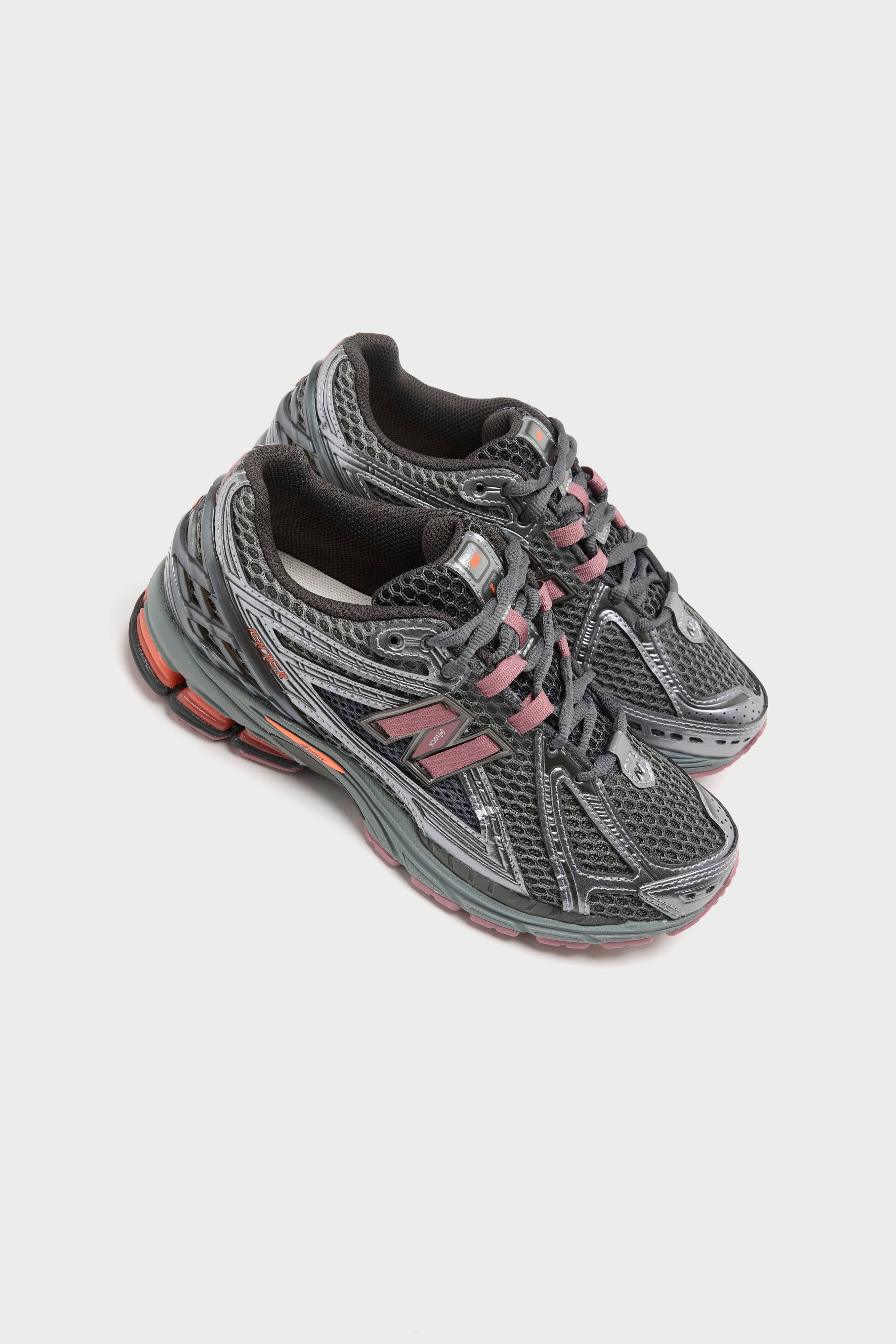 1906R for Women (261 / W / ROSEWOOD)