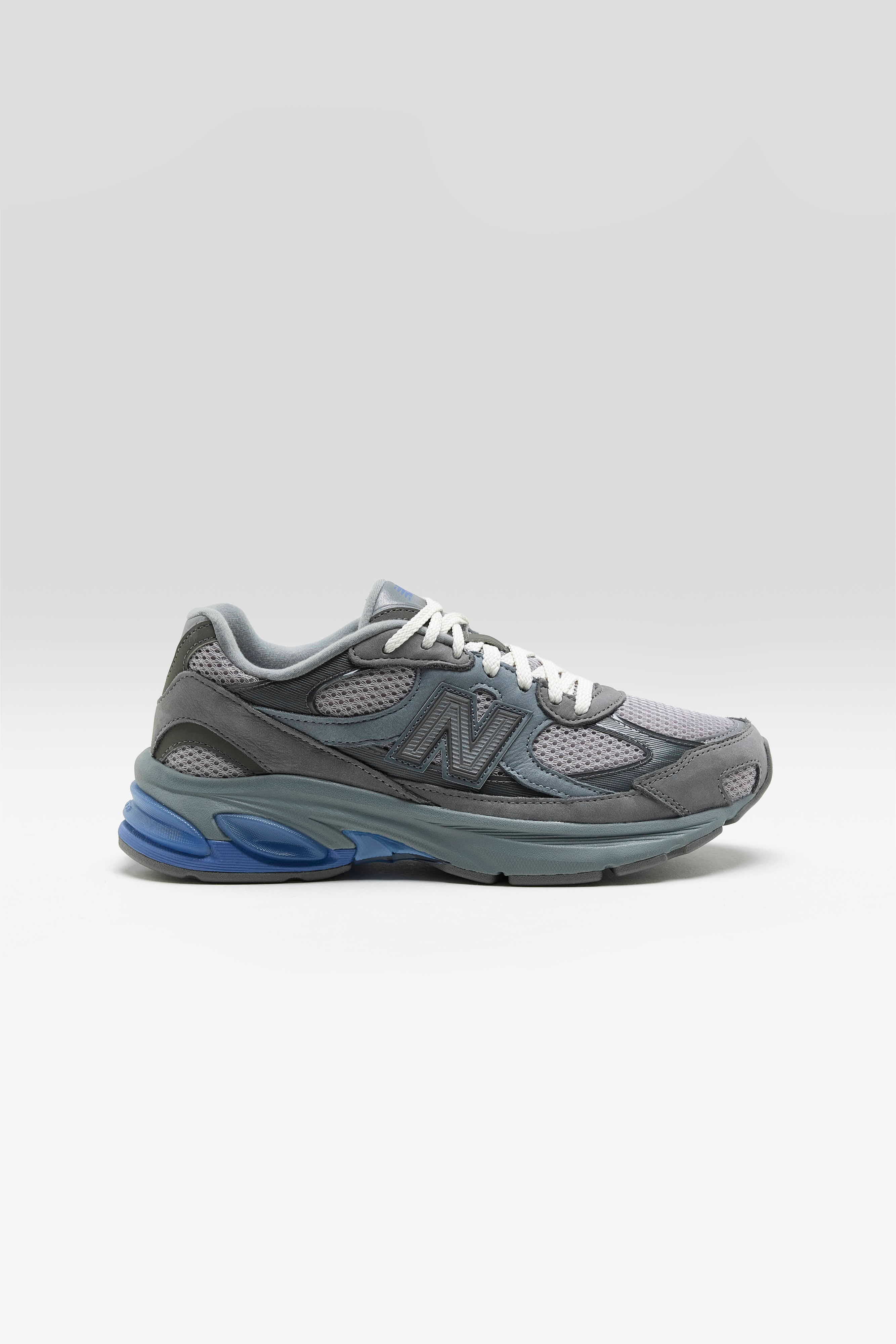 2010 for Women (261 / W / GREY)