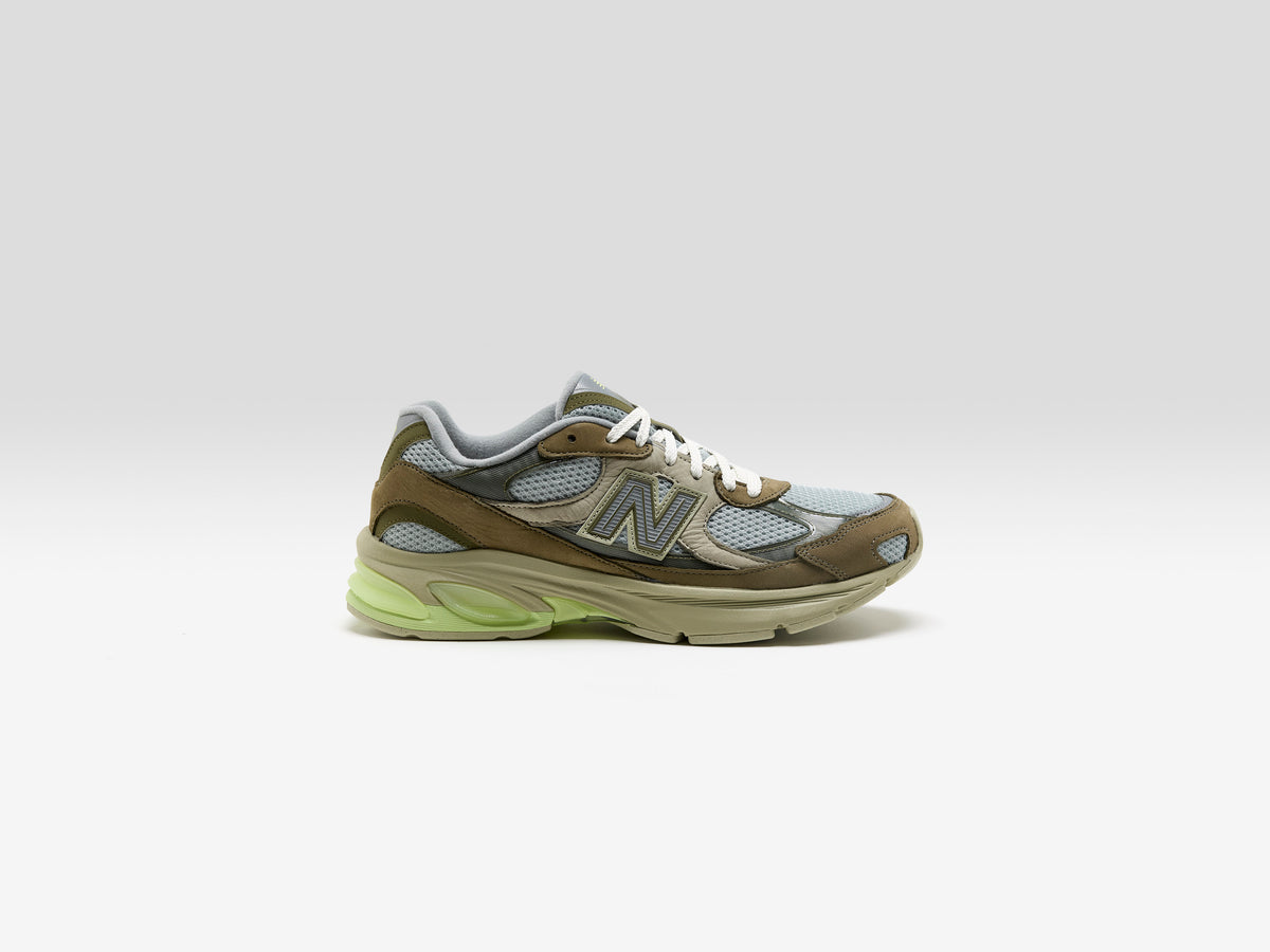 2010 for Men (261 / M / LIME)