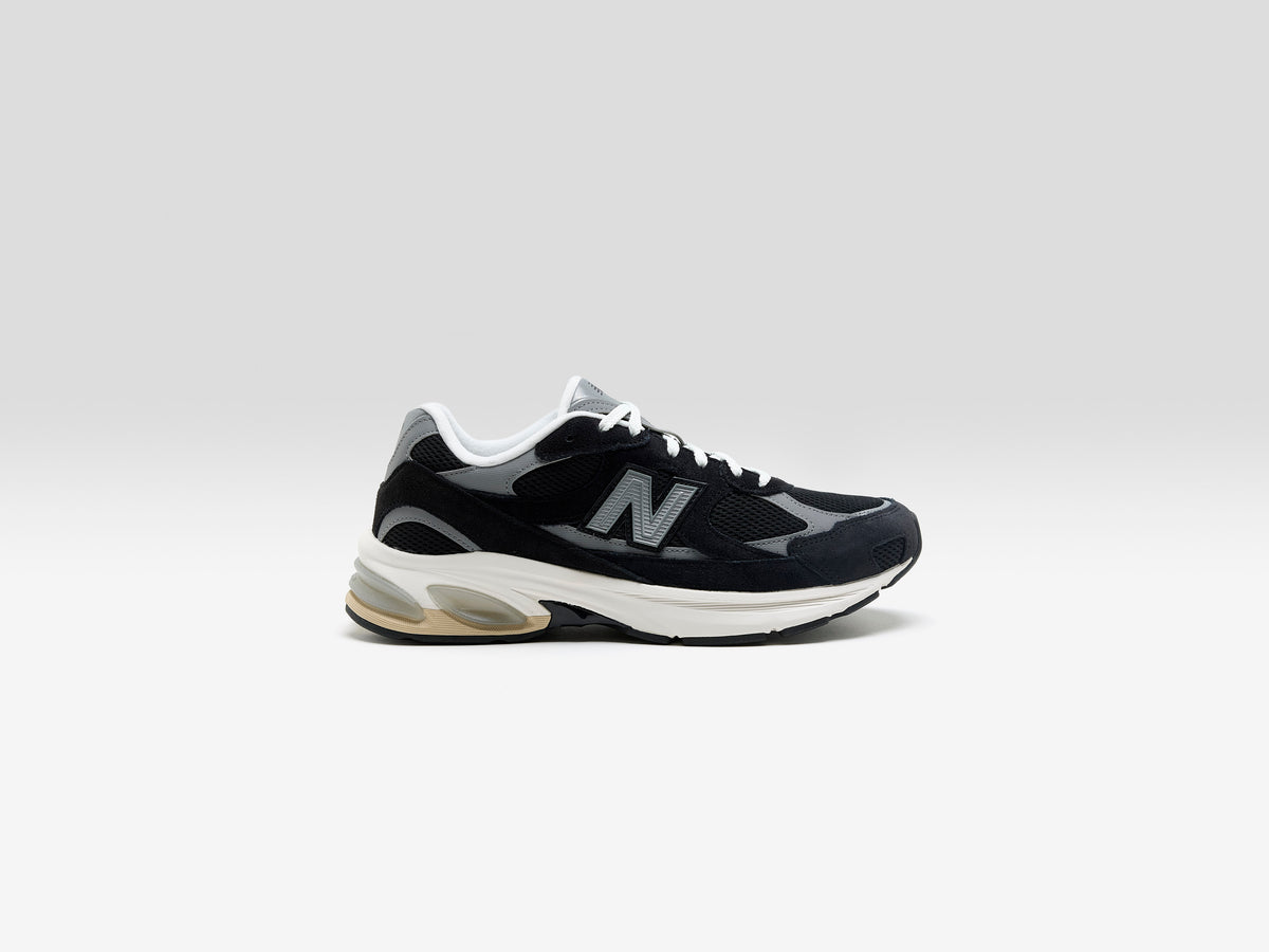 2010 für Herren (261 / M / BLACK)