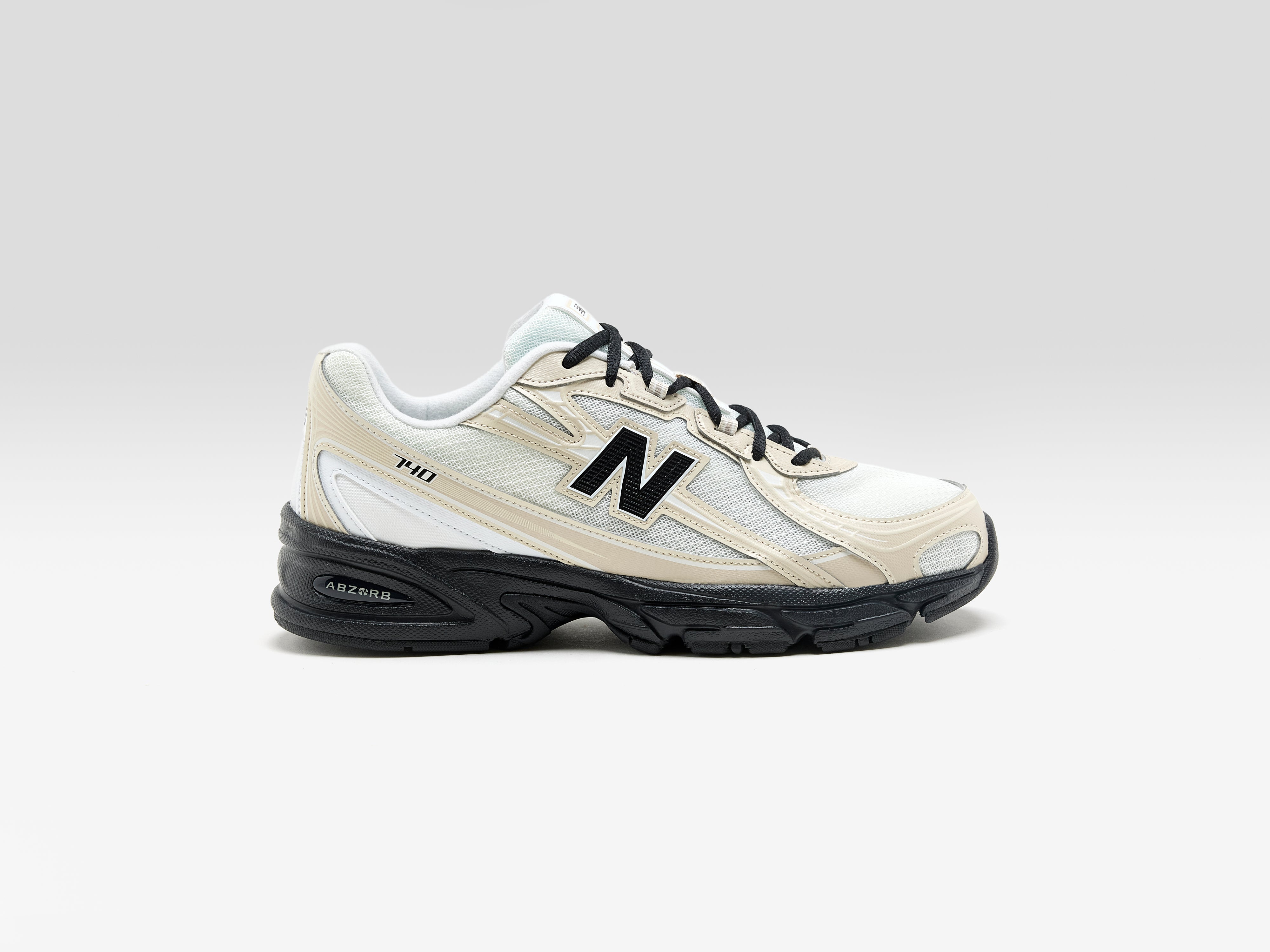 740 for Men (261 / M / OFF WHITE)