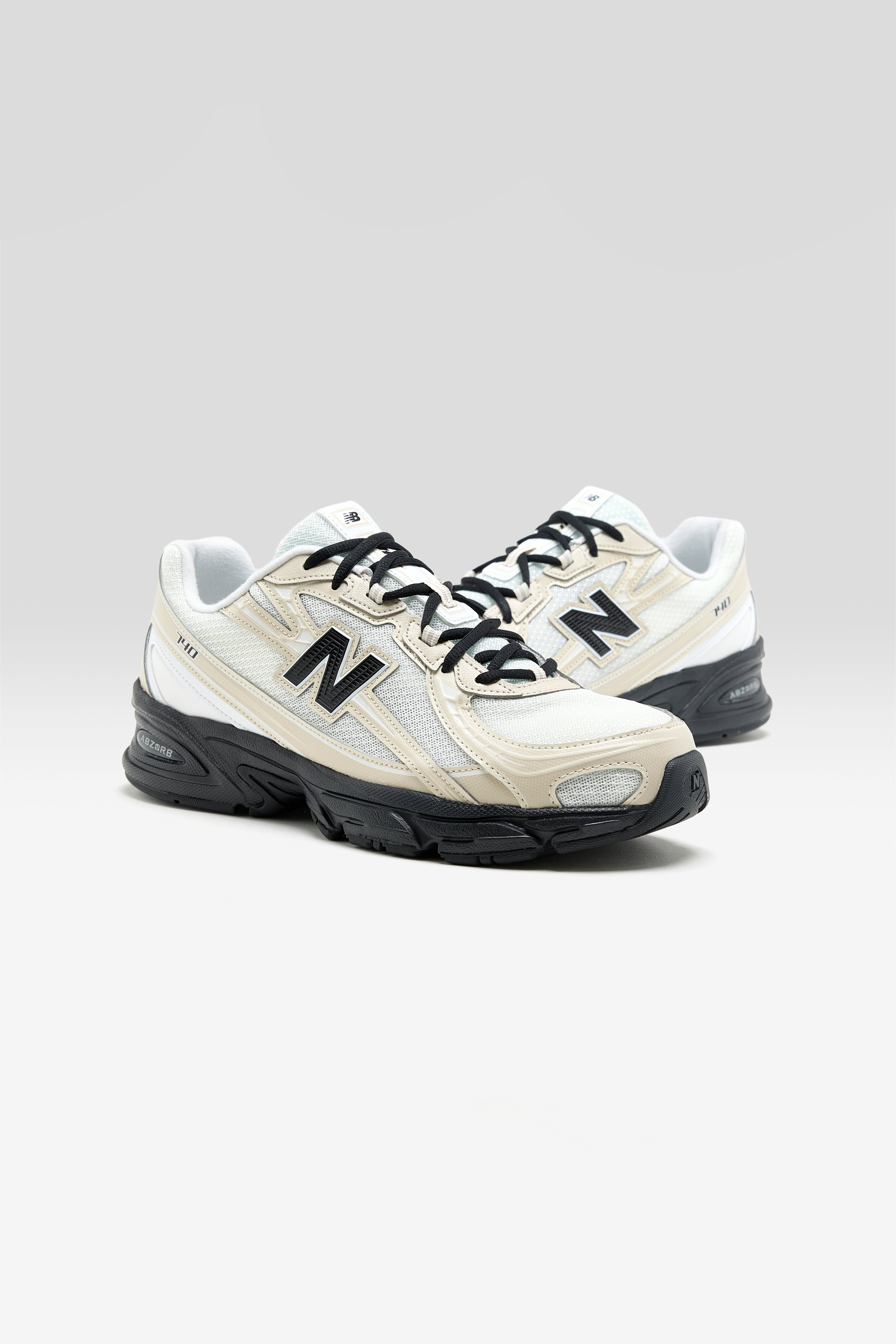 740 for Men (261 / M / OFF WHITE)