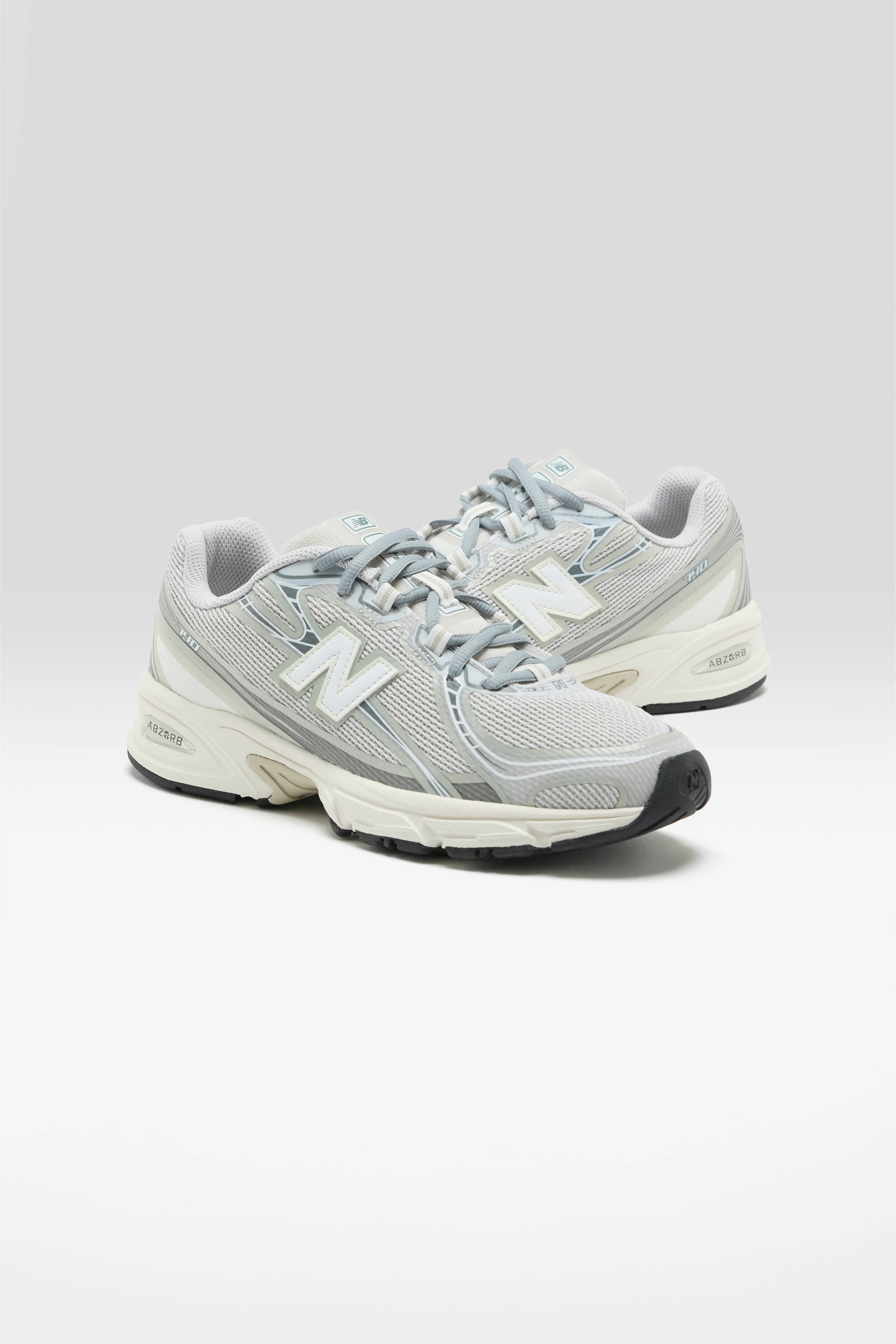 740N for Women (261 / W / GREY)