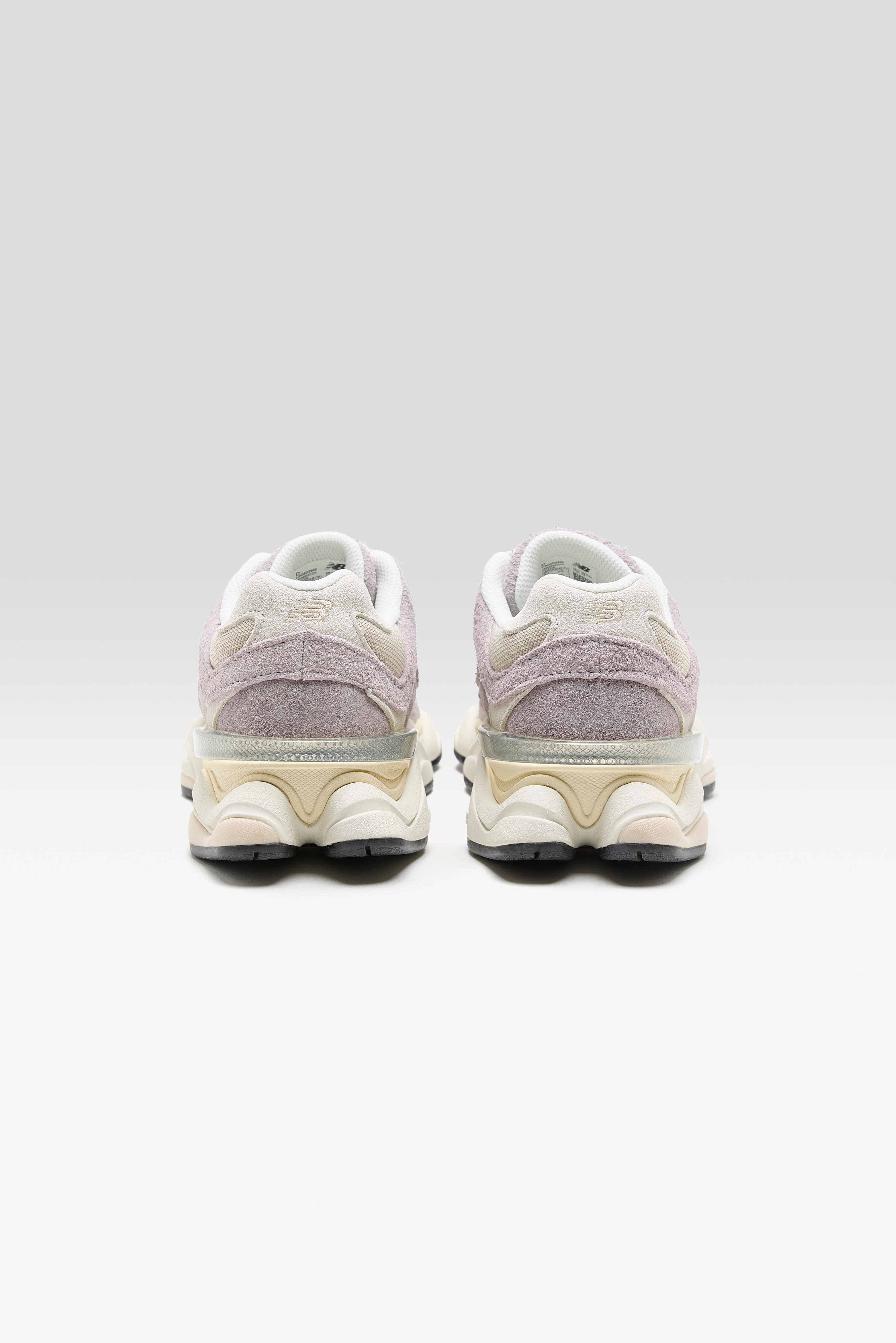 9060 voor dames (261 / W / GREY)