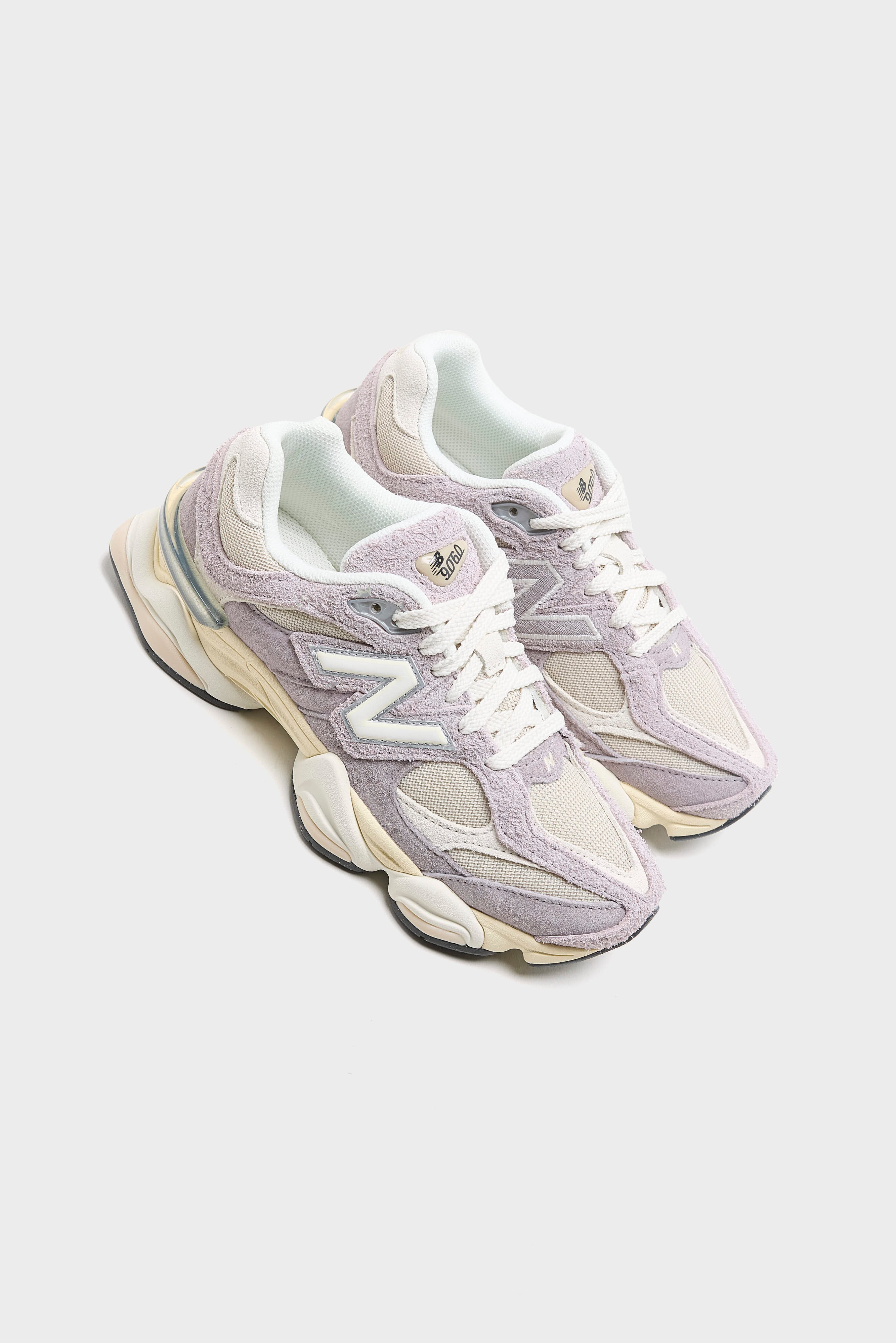 9060 voor dames (261 / W / GREY)