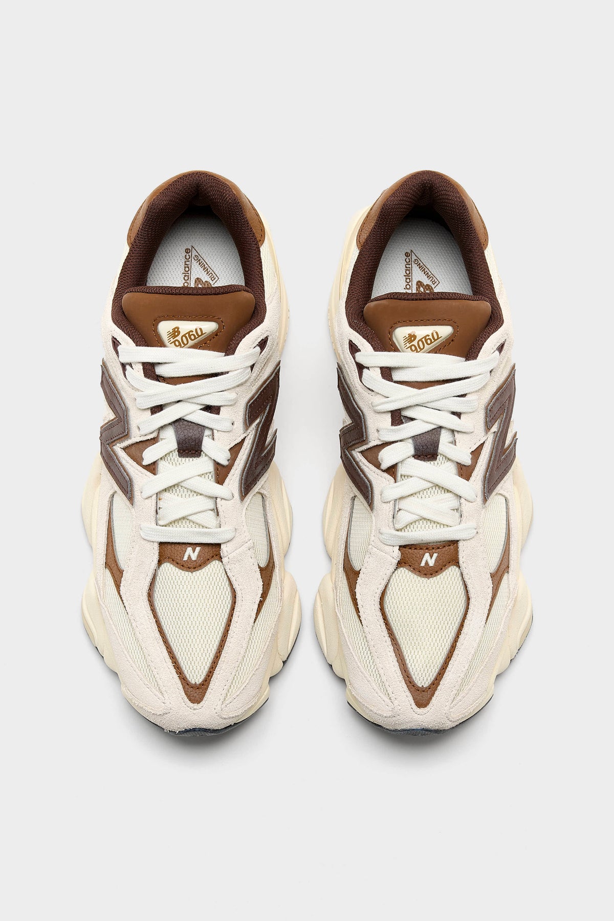 New Balance 9060 for Men (262 / M / BROWN)