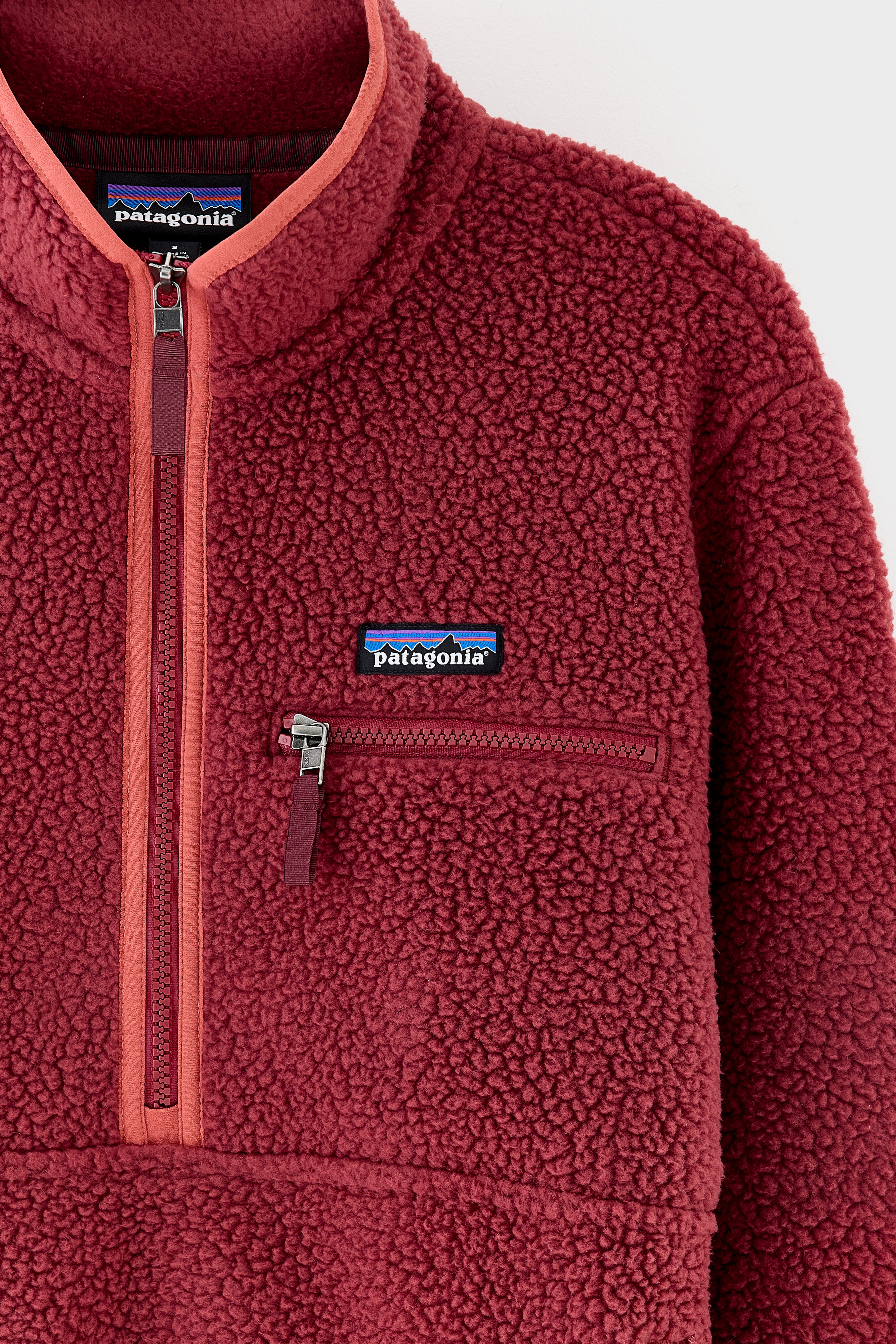 Women's Retro Pile Marsupial Pullover (252 / W / RED)