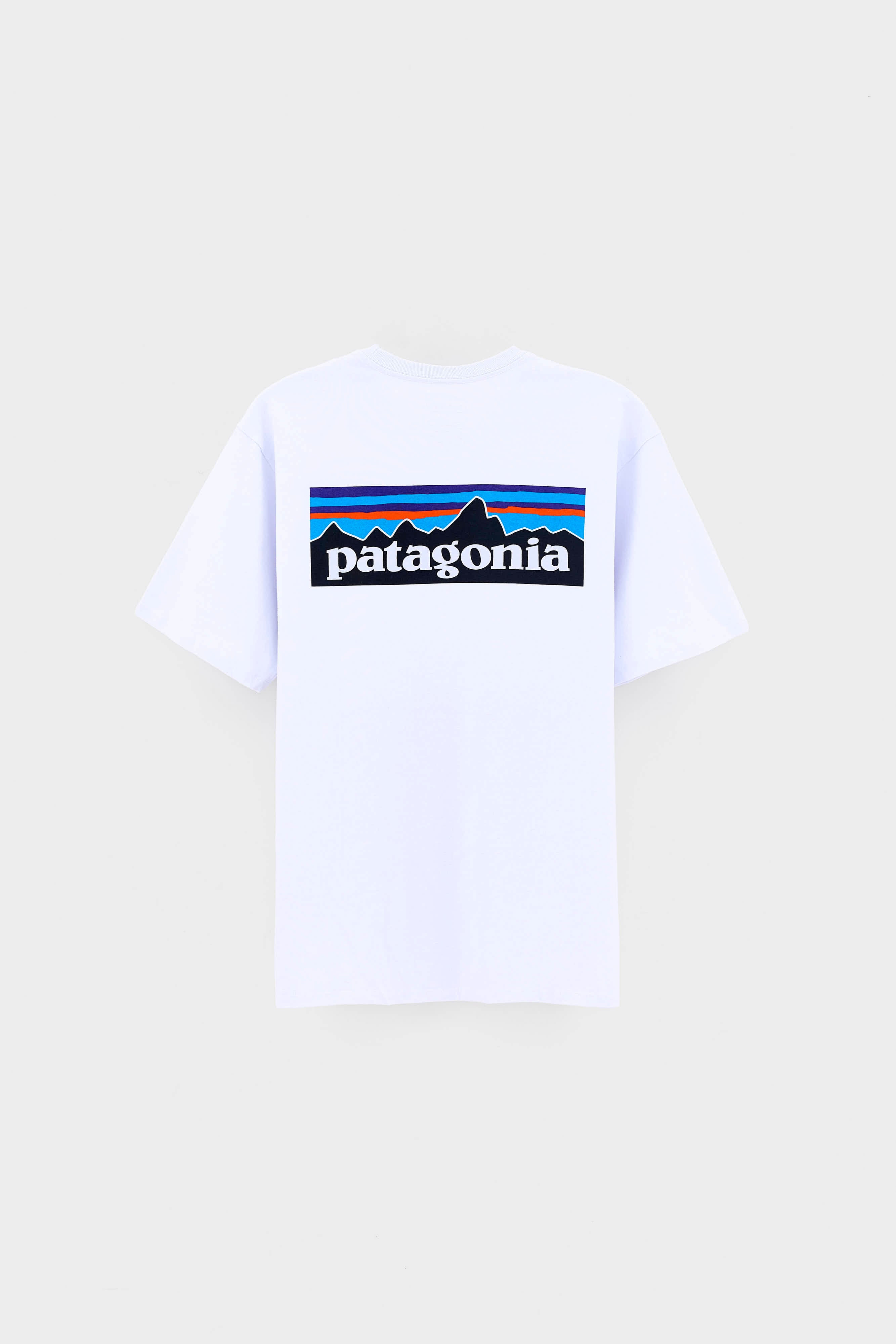 Men's P-6 Logo Responsibili-Tee (261 / M / WHITE)