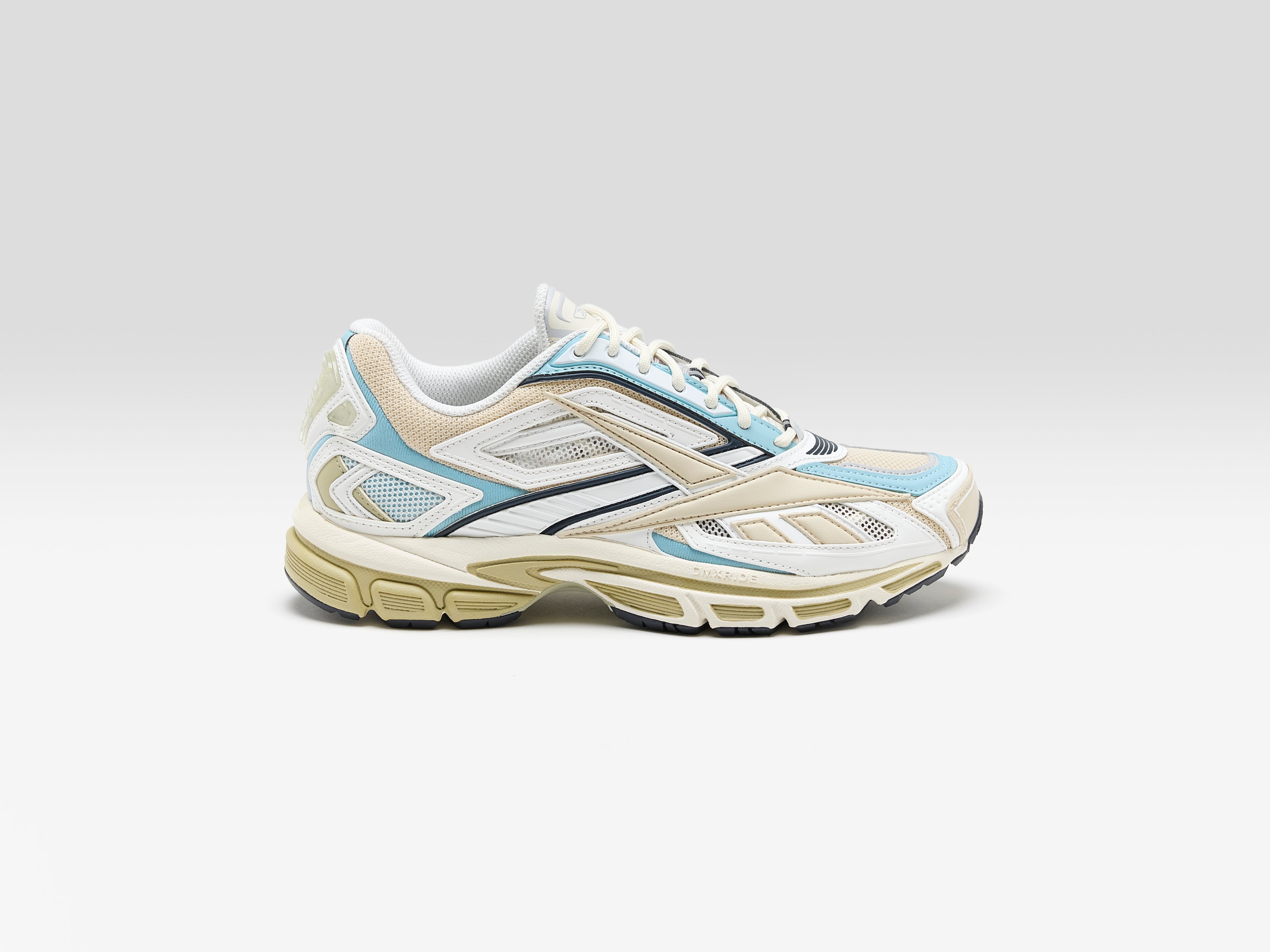 Premier Road Ultra for Women (251 / W / BEIGE)