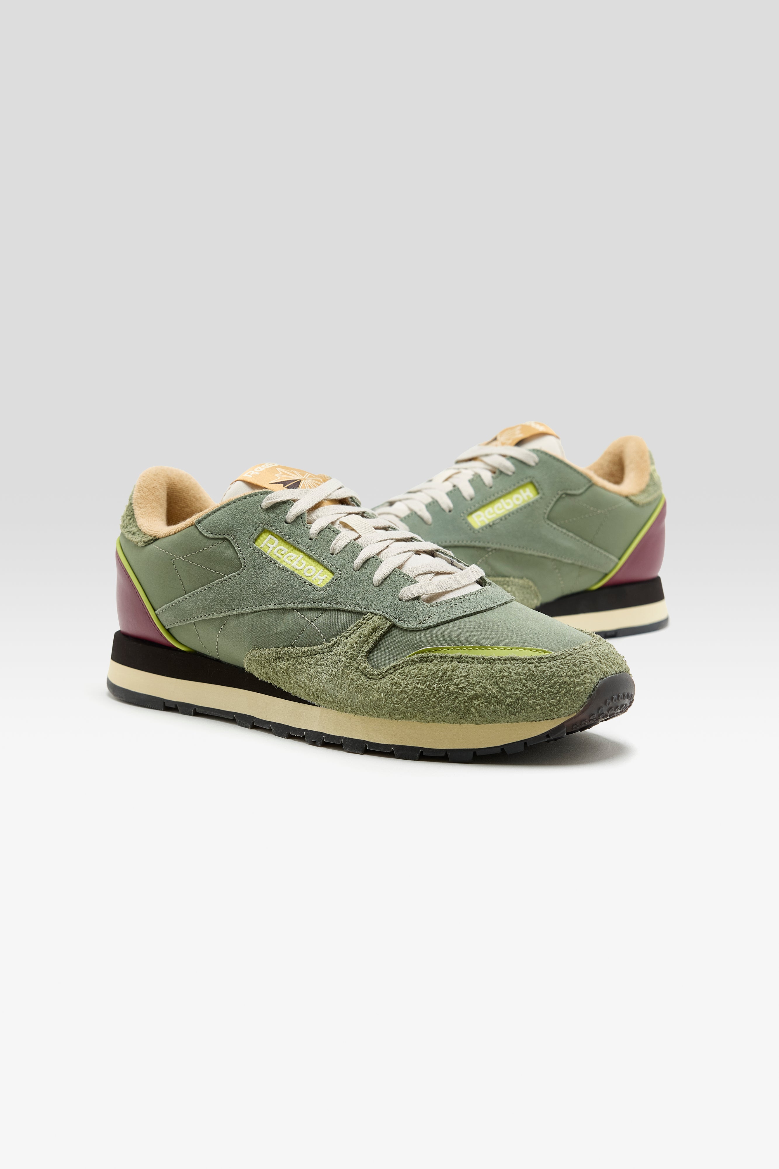 Classic Leather Premium for Men (252 / M / GREEN)