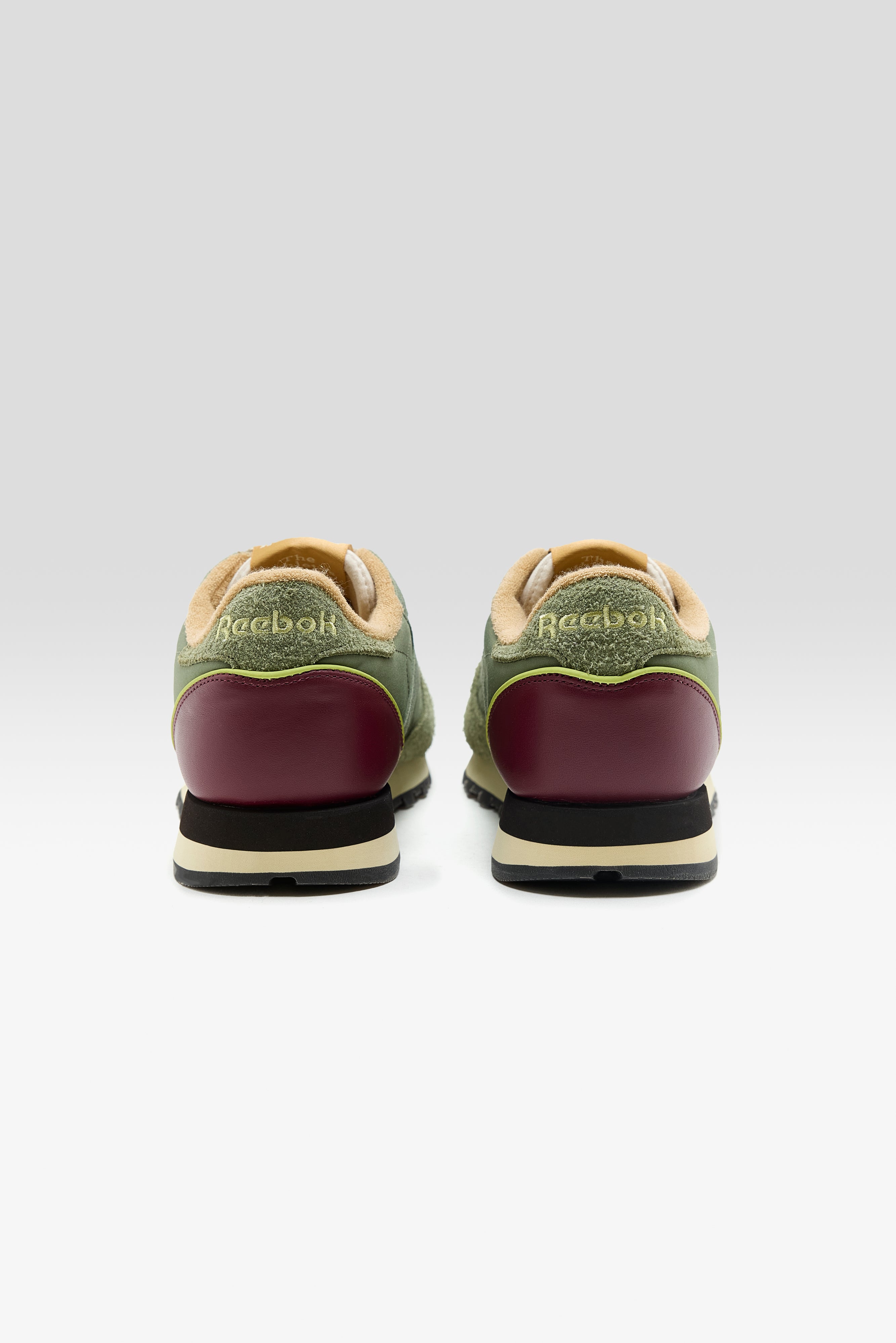 Classic Leather Premium for Men (252 / M / GREEN)