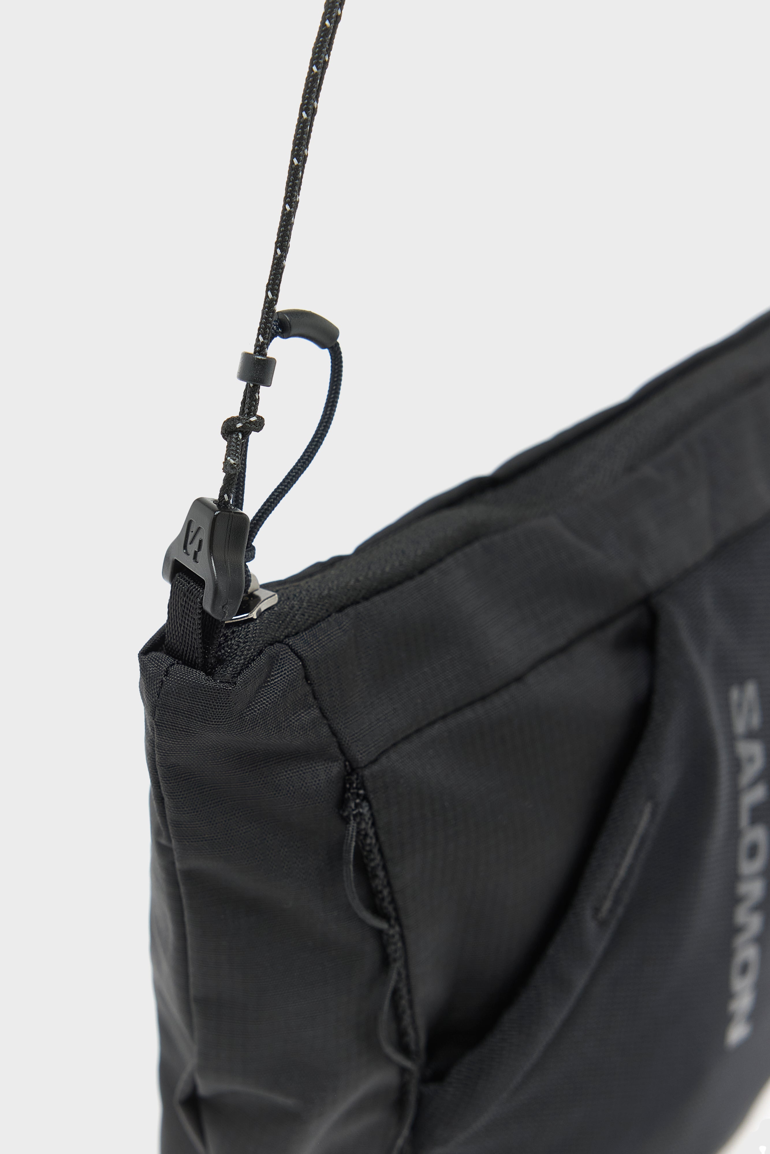 ACS 2 Revised Crossbody Bag (261 / W / BLACK)