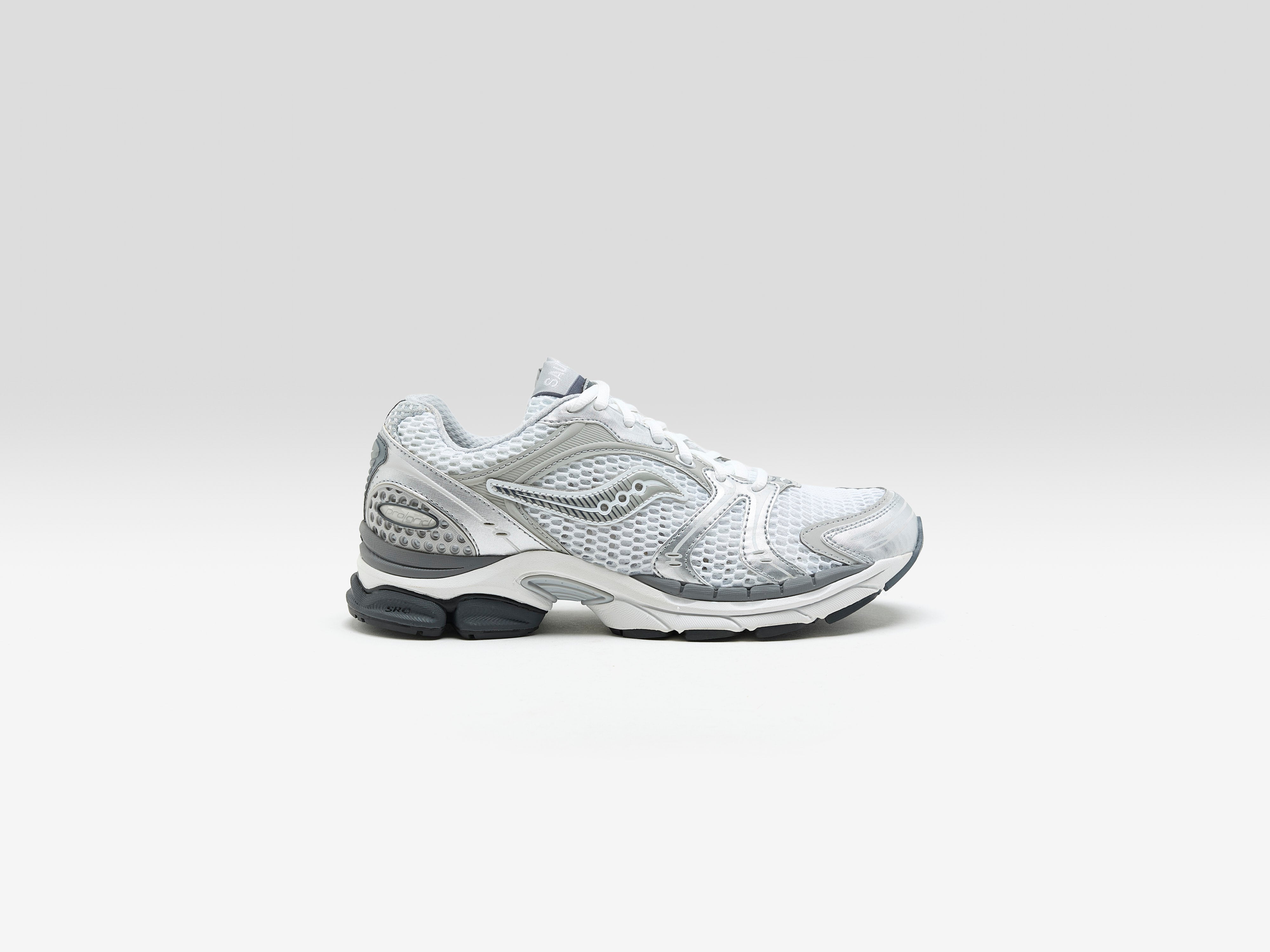 ProGrid Triumph 4 for Women (261 / W / SILVER)