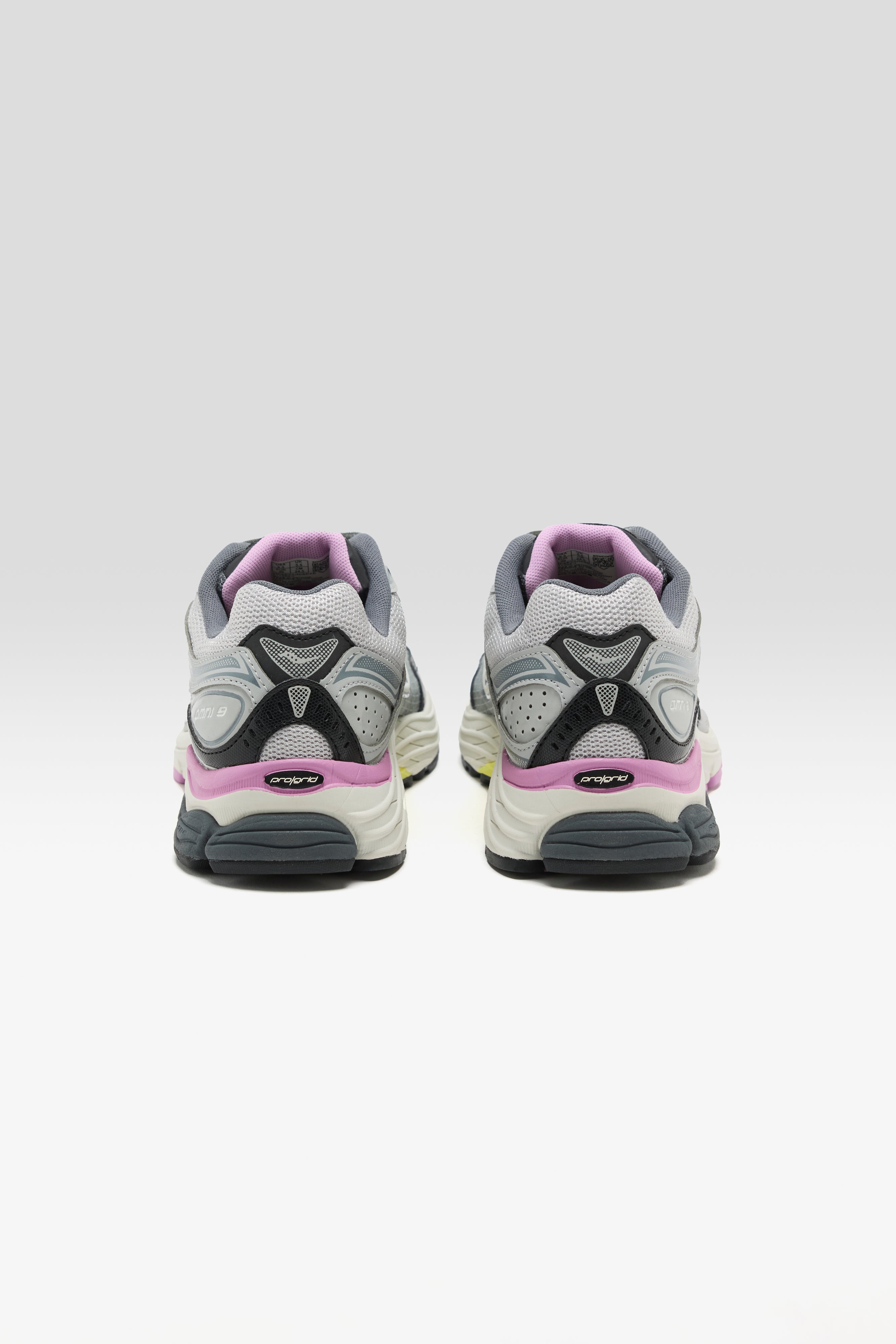 Progrid Omni 9 for Women (261 / W / LILA)